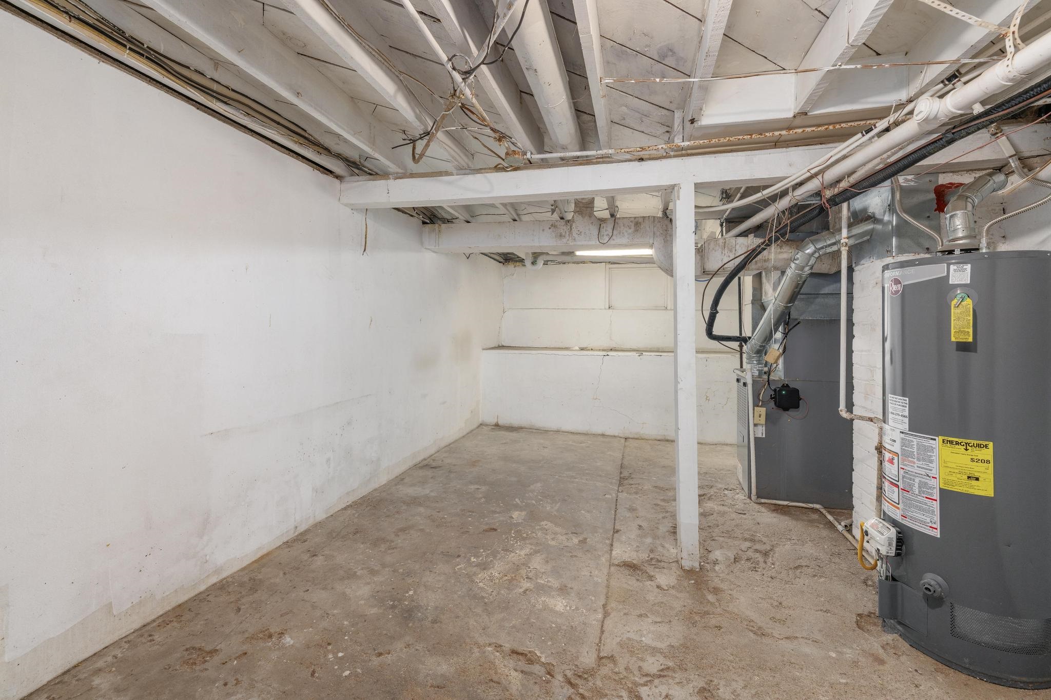 1411 E Boston Property Photo 24
