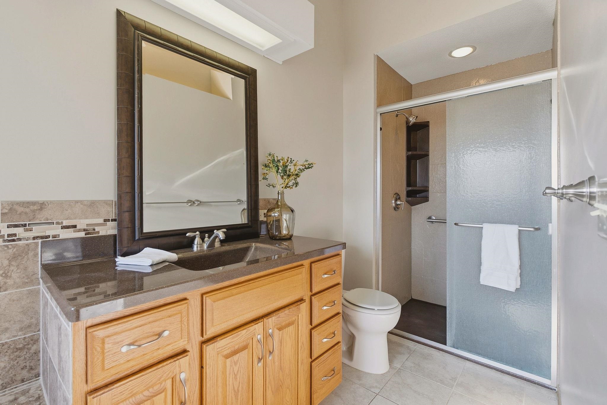 328 Campus Ct Property Photo 15