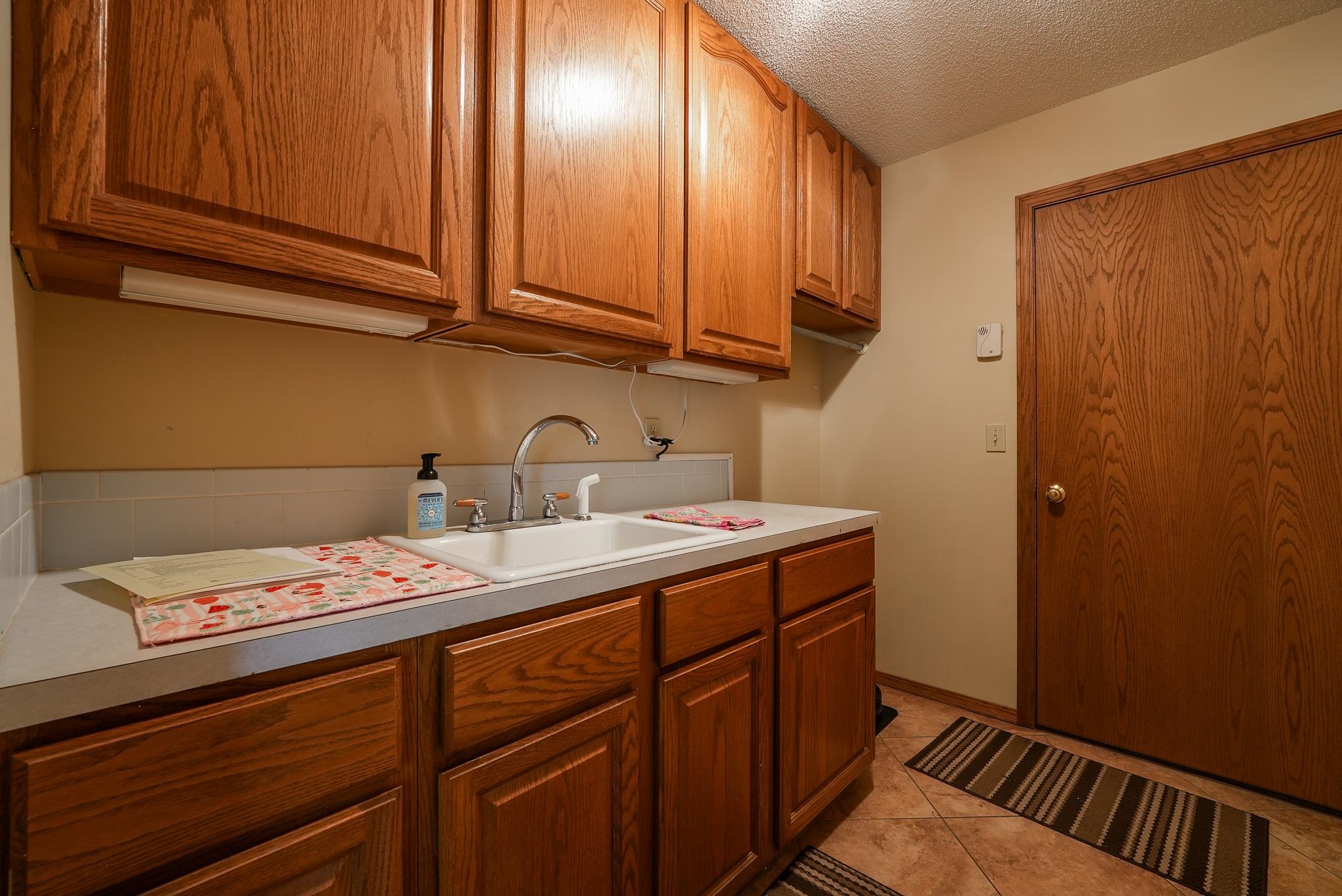 1810 N Cottonwood Dr Property Photo 19
