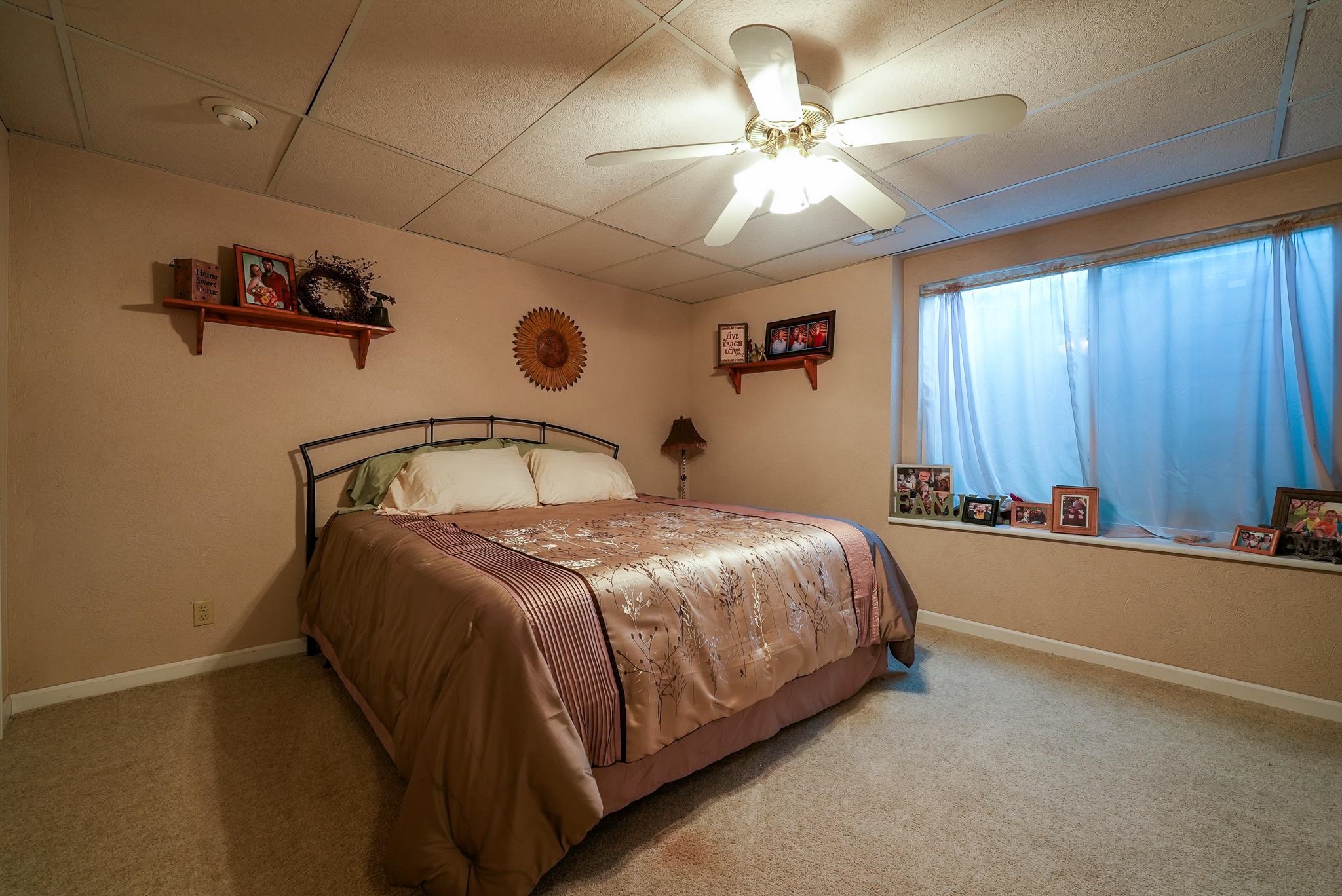 1810 N Cottonwood Dr Property Photo 22