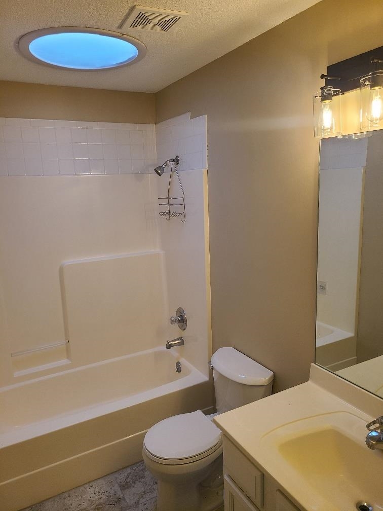 11405 W Rita Property Photo 9
