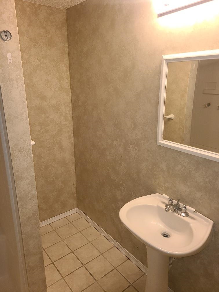 11405 W Rita Property Photo 22