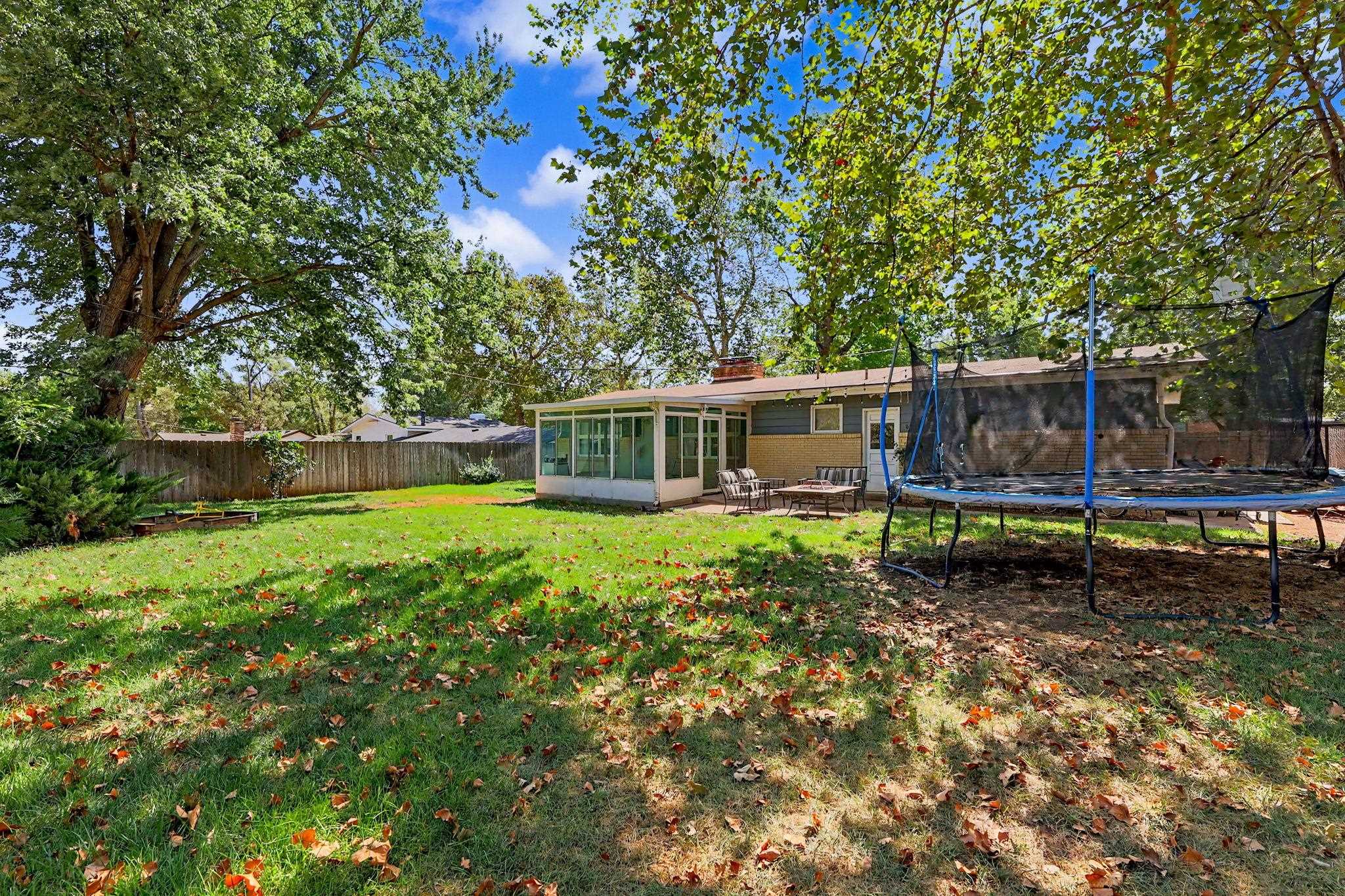 9800 W Shade Ave Property Photo 30