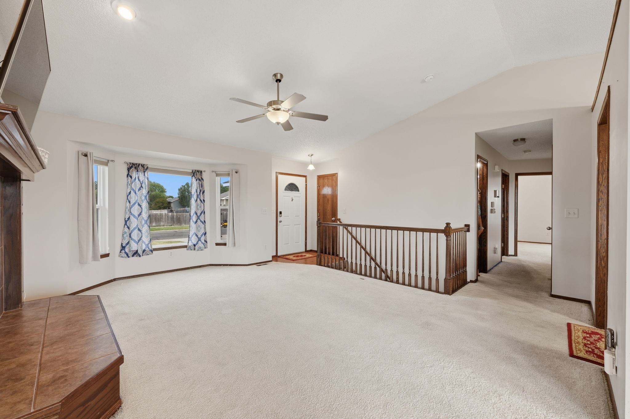 1805 N Mcrae Dr Property Photo 5