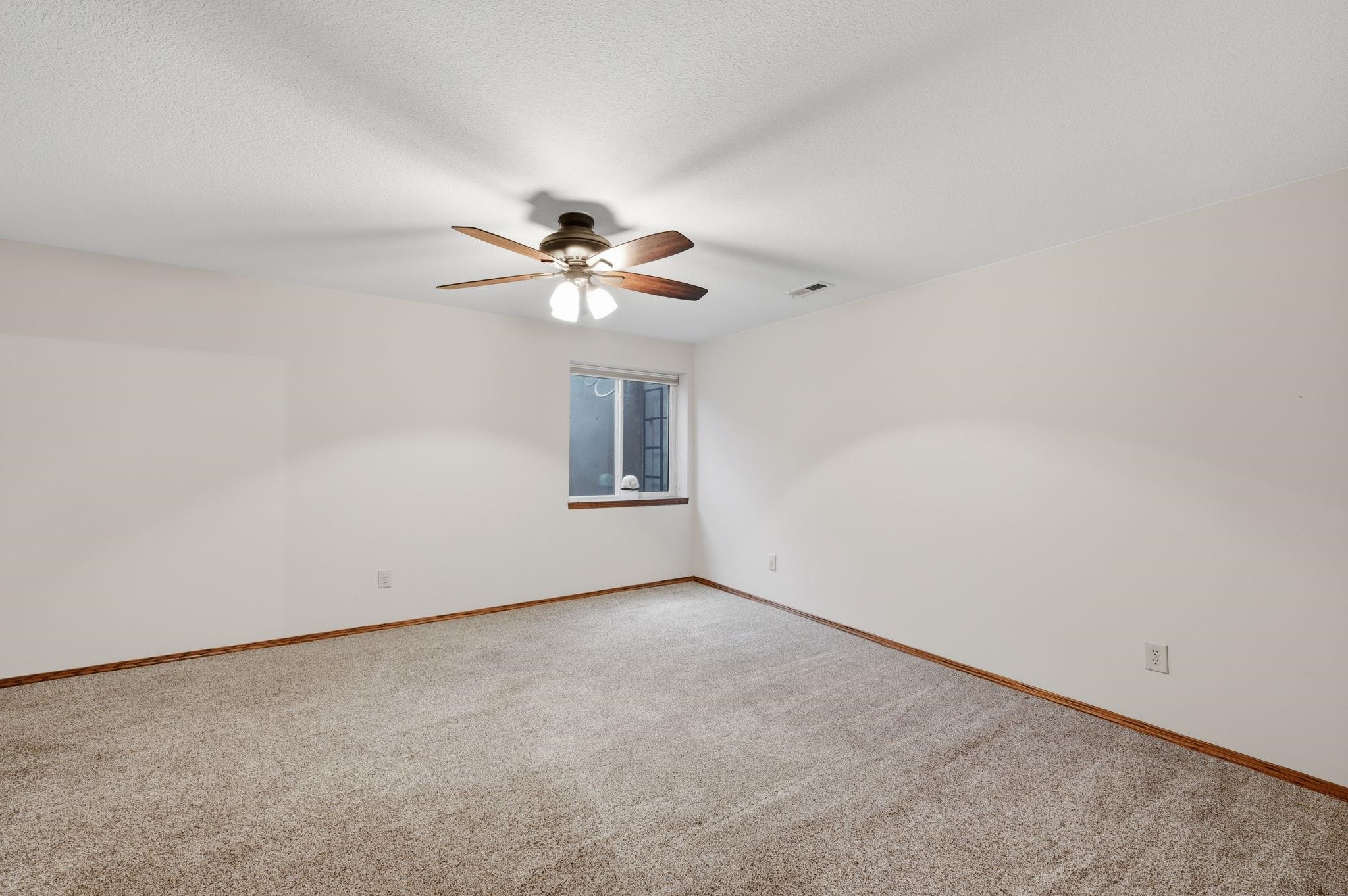 1805 N Mcrae Dr Property Photo 20