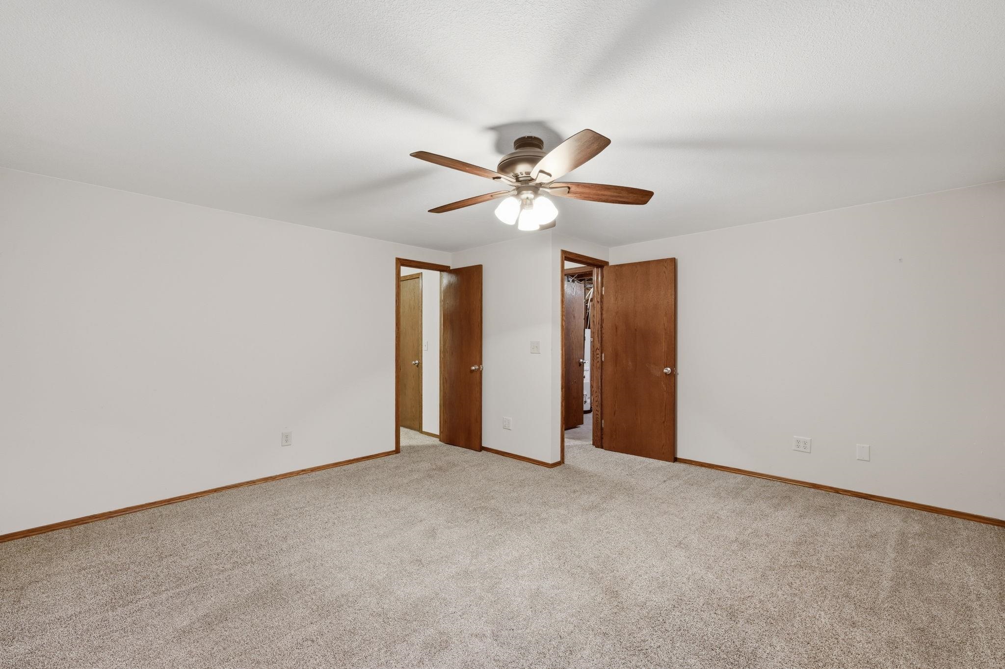 1805 N Mcrae Dr Property Photo 21