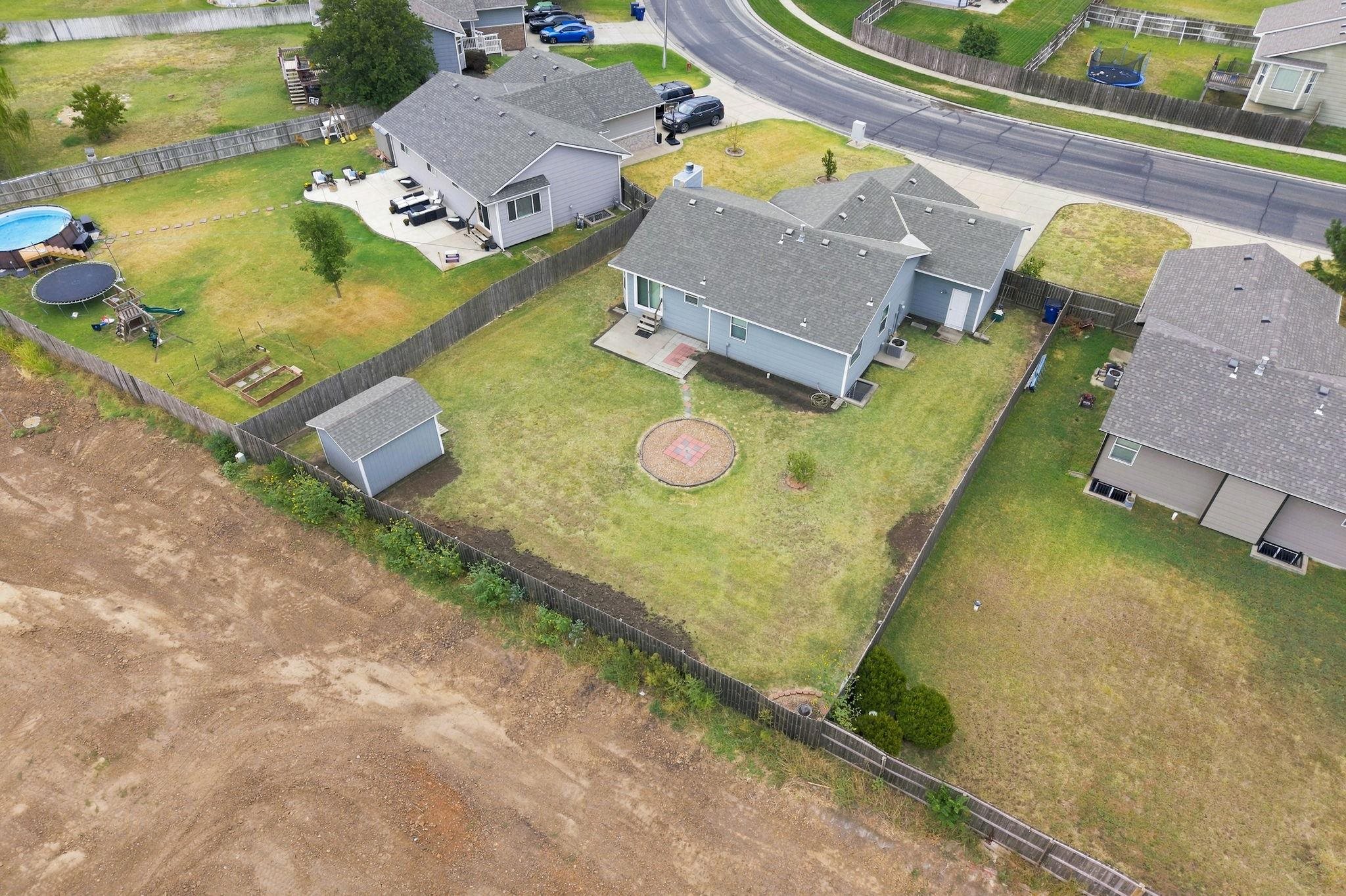 1805 N Mcrae Dr Property Photo 28