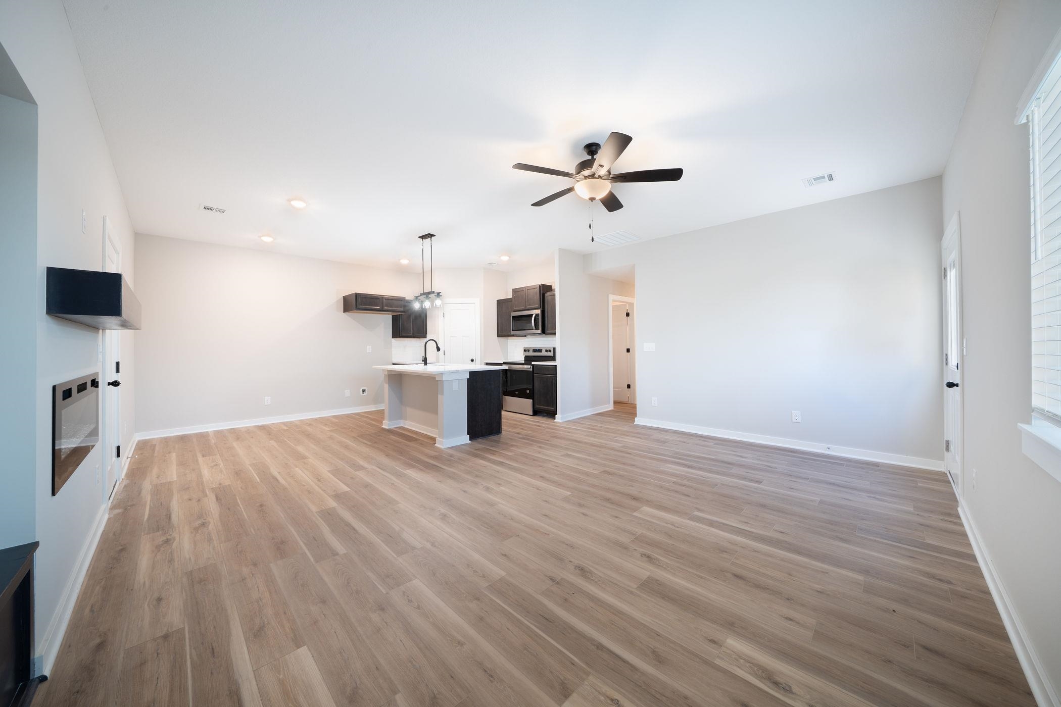 16804 W Lawson Property Photo 13