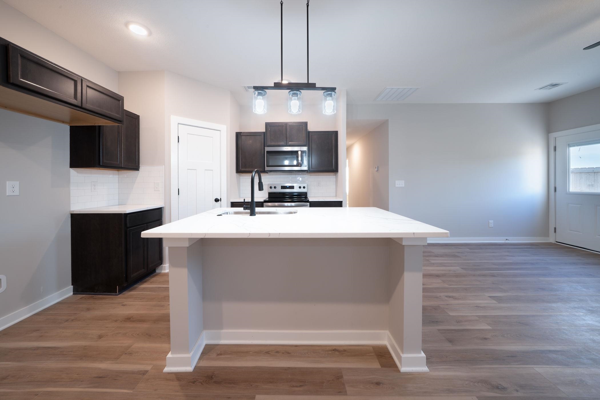 16804 W Lawson Property Photo 18
