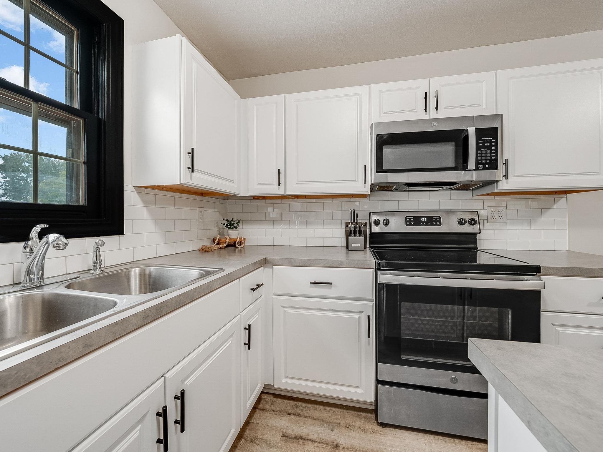 1636 N Baltimore Ave. Property Photo 11