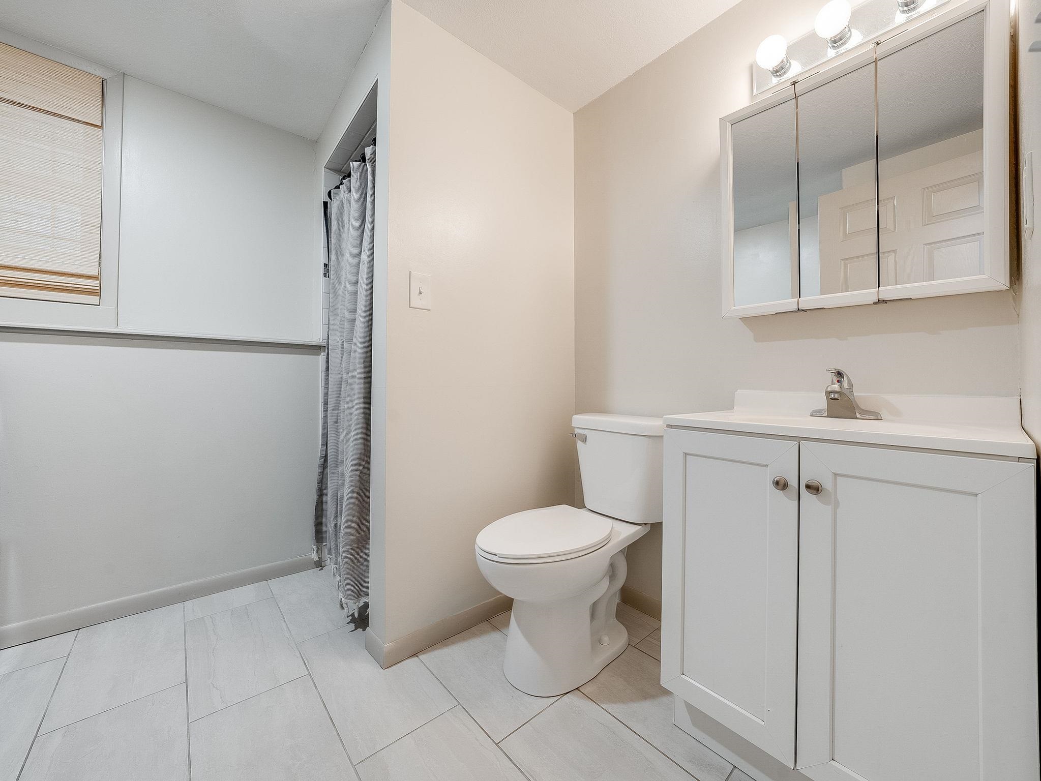 1636 N Baltimore Ave. Property Photo 23