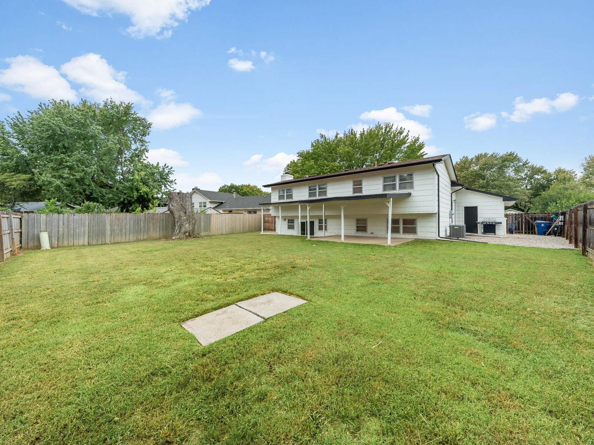 1636 N Baltimore Ave. Property Photo 30