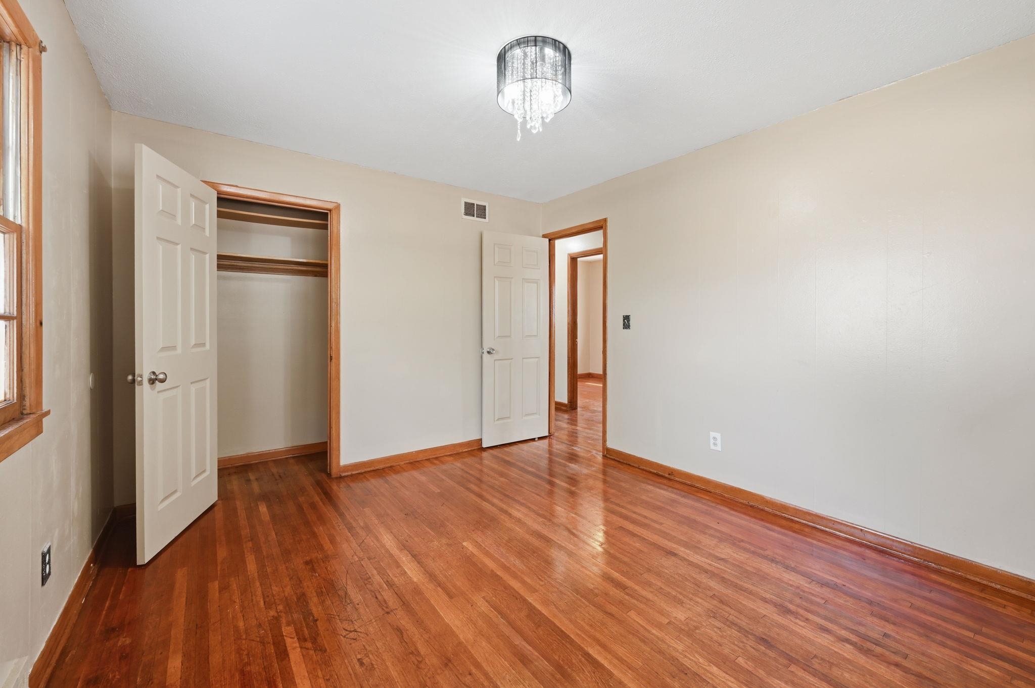 2822 S Santa Fe Property Photo 17