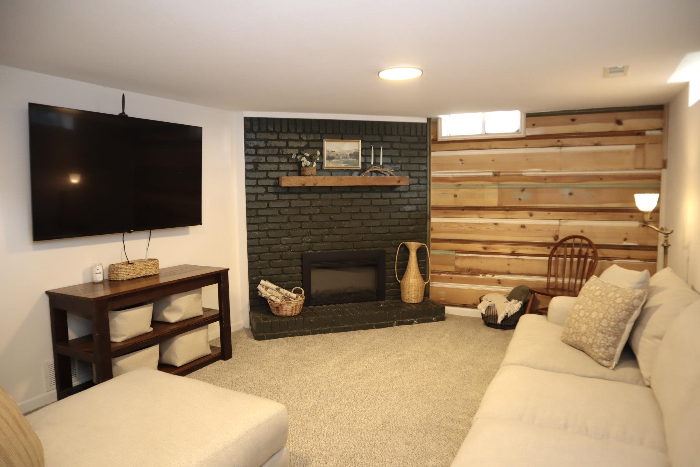 1512 N Glenhurst Property Photo 23