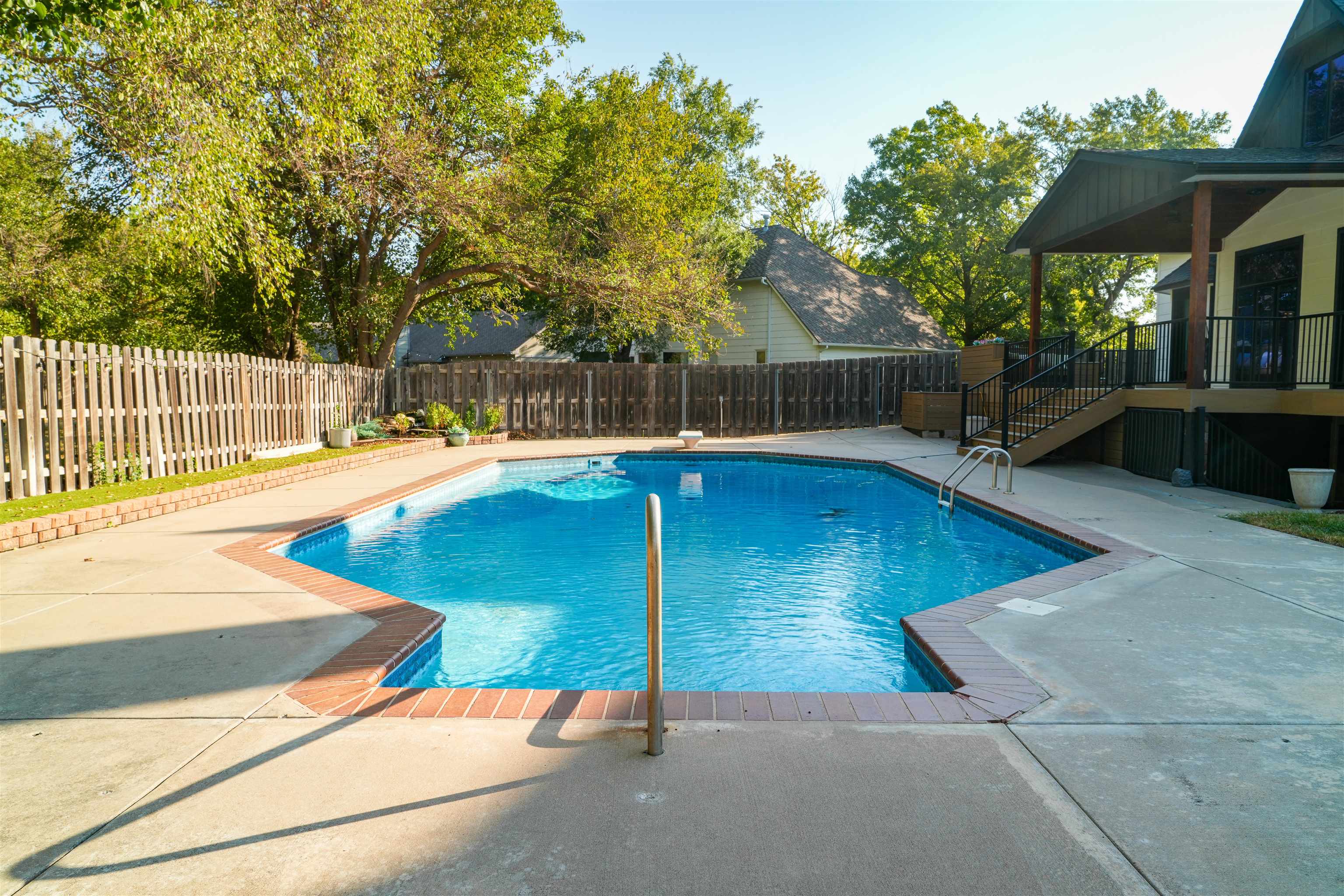 1308 N Fieldcrest Ct Property Photo 13
