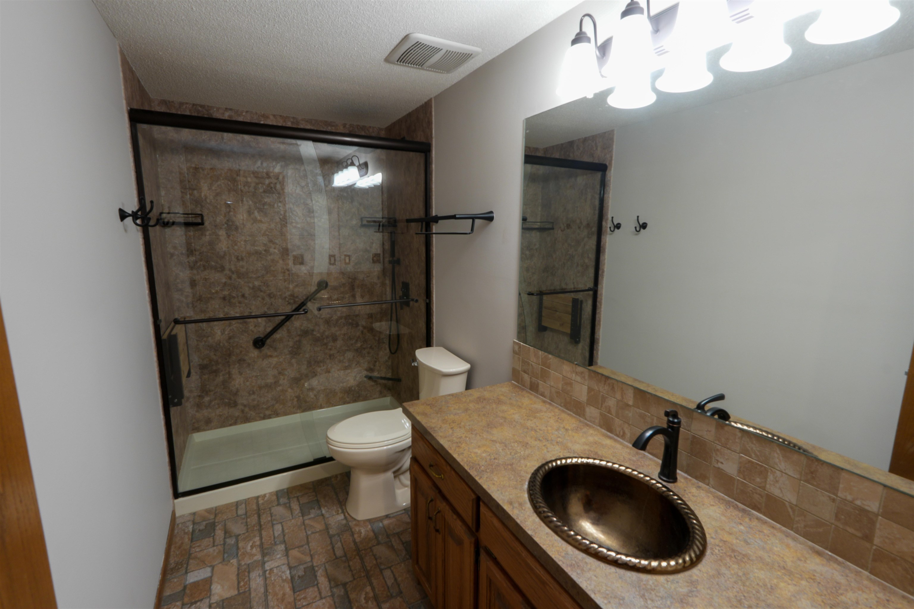 1308 N Fieldcrest Ct Property Photo 32