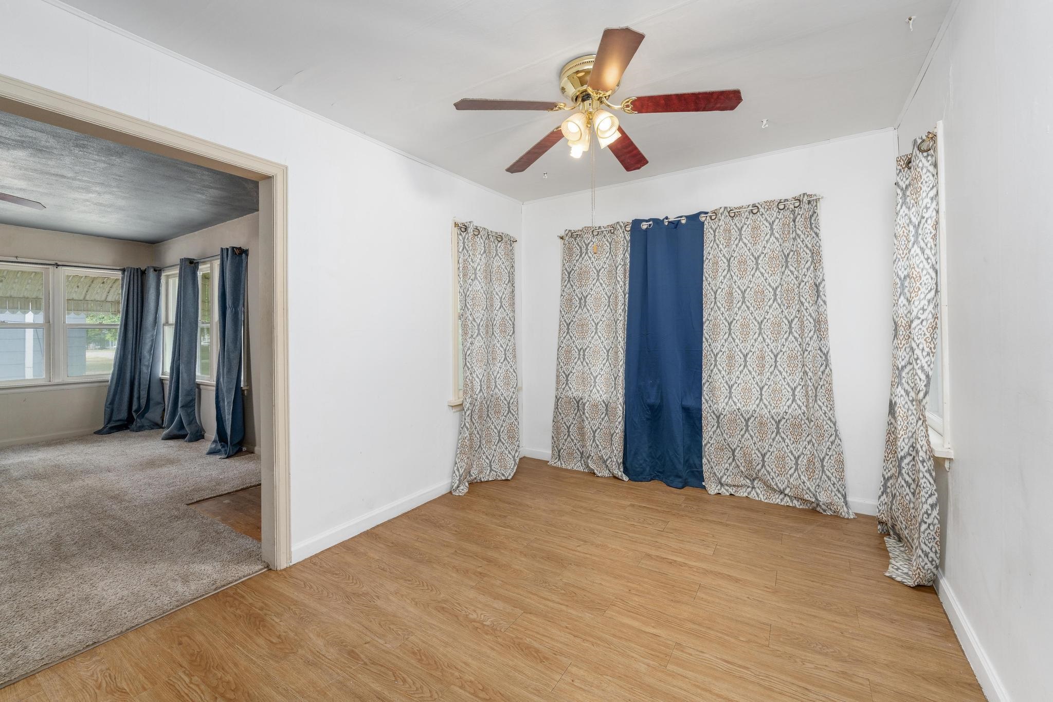 208 S Birch Property Photo 6