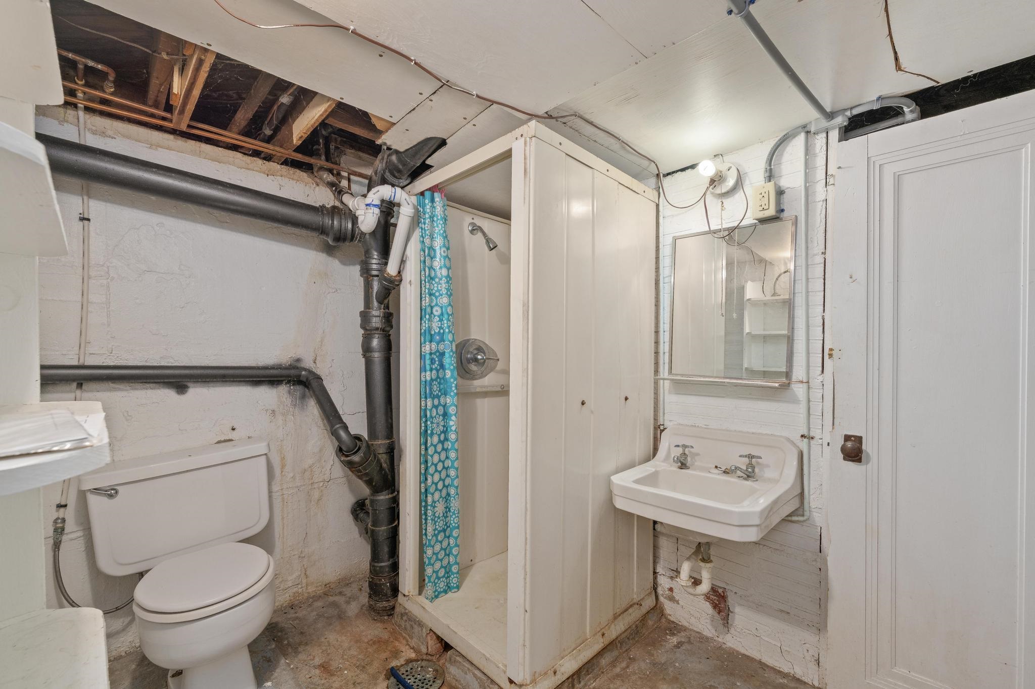 208 S Birch Property Photo 22