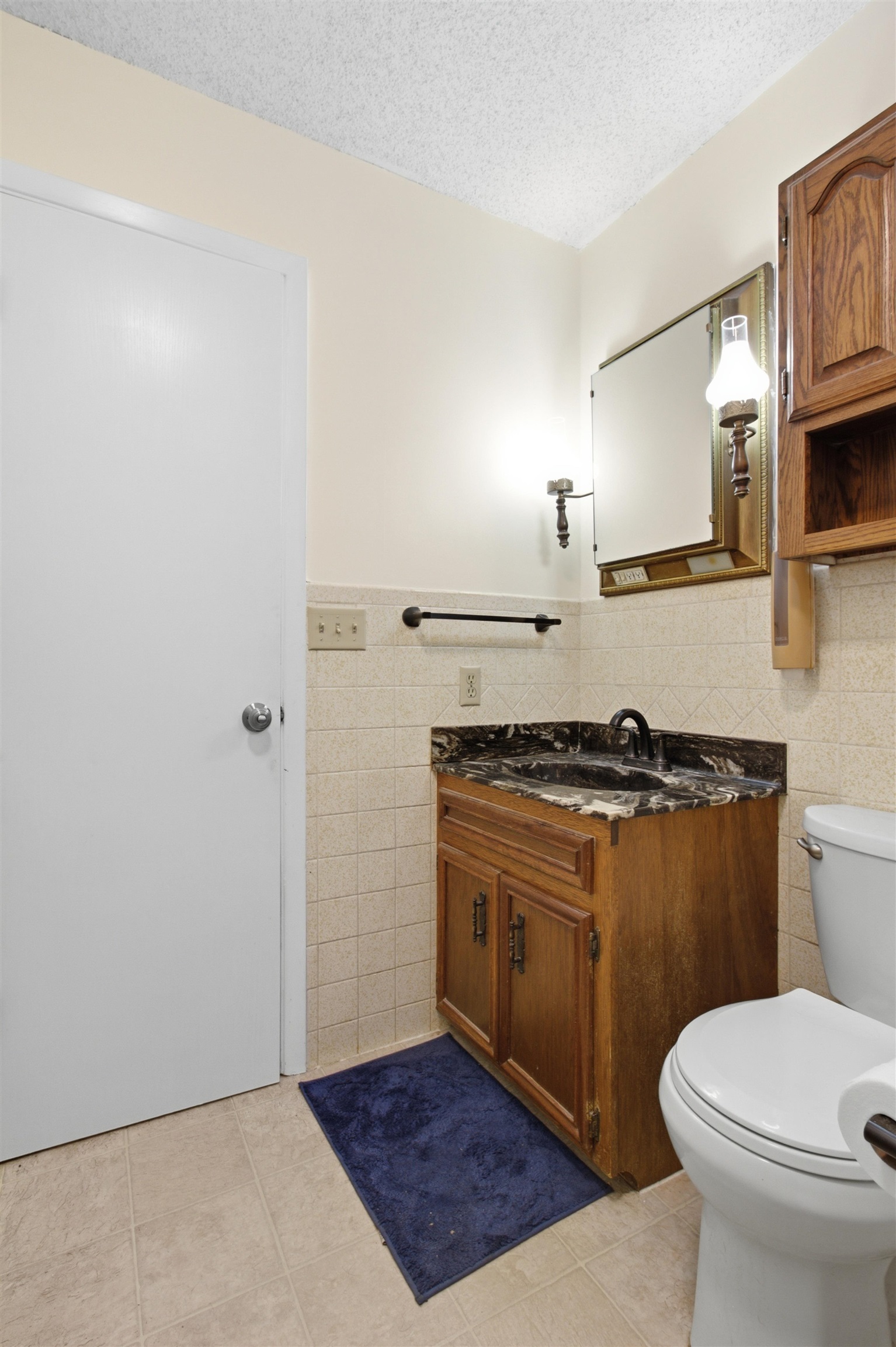 905 Loomis Property Photo 16