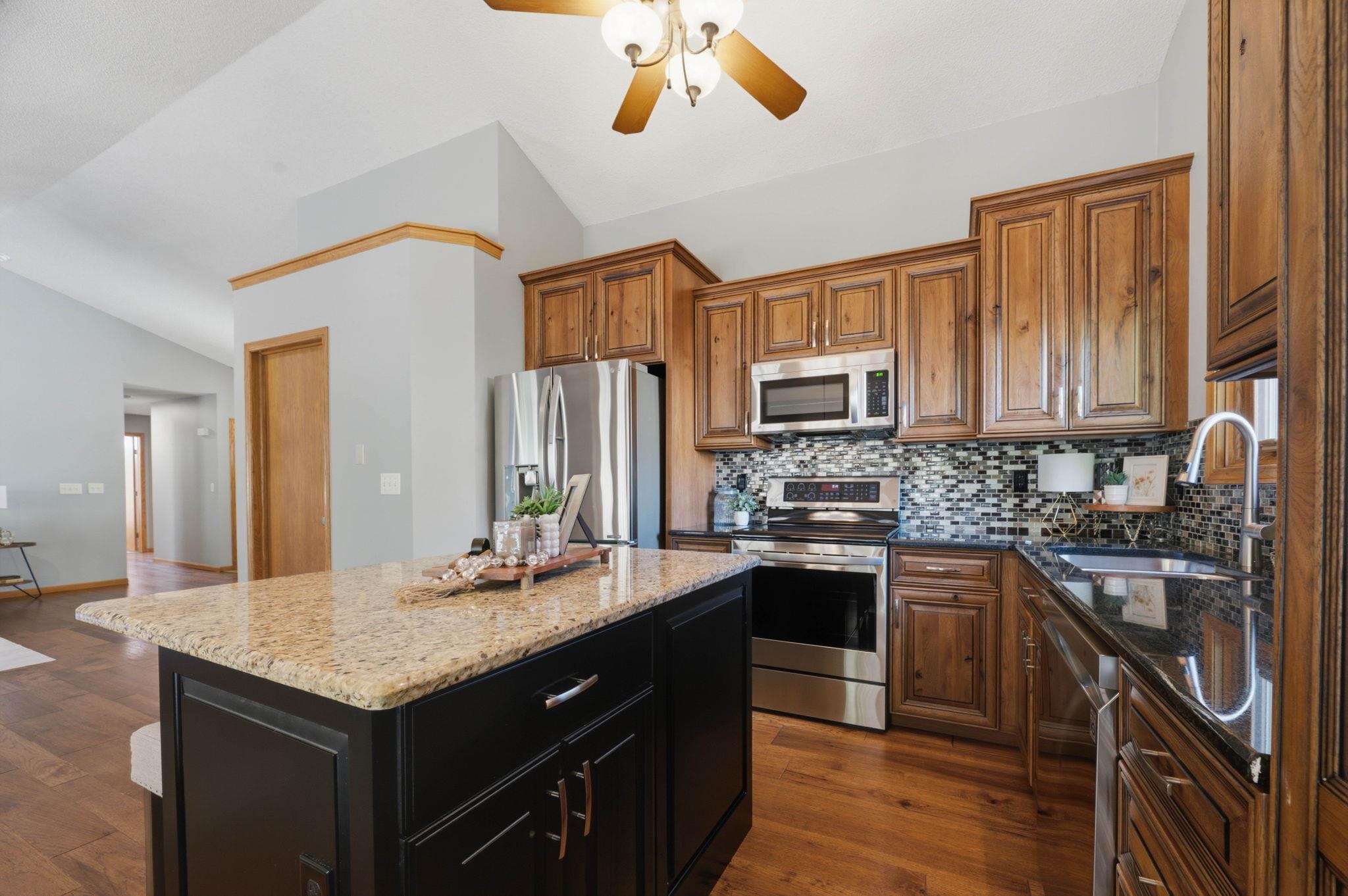 15104 W Moscelyn St Property Photo 9