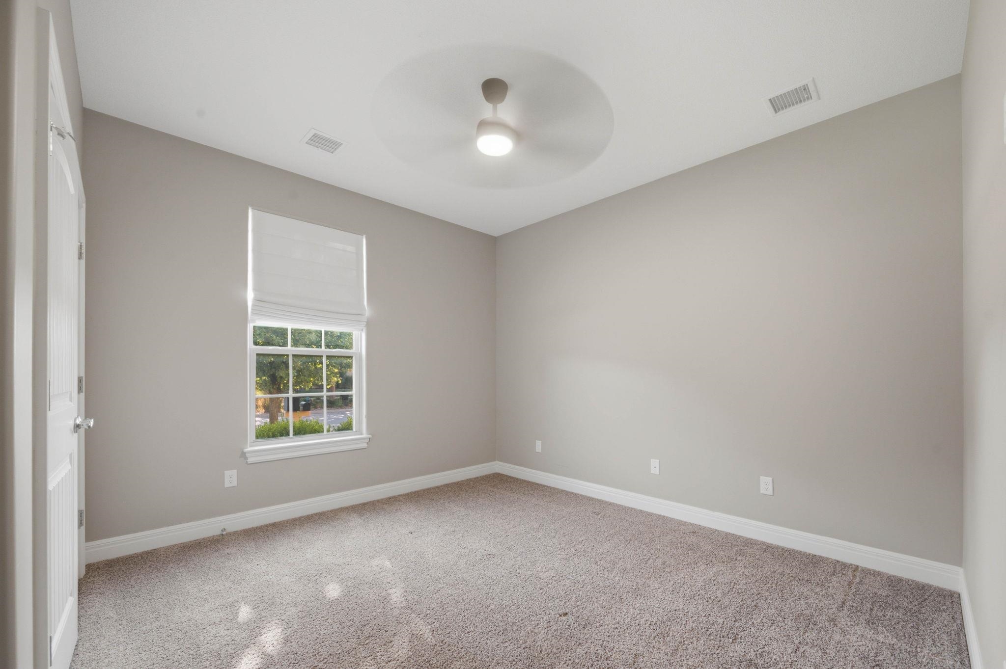 1237 S Nineiron Property Photo 16