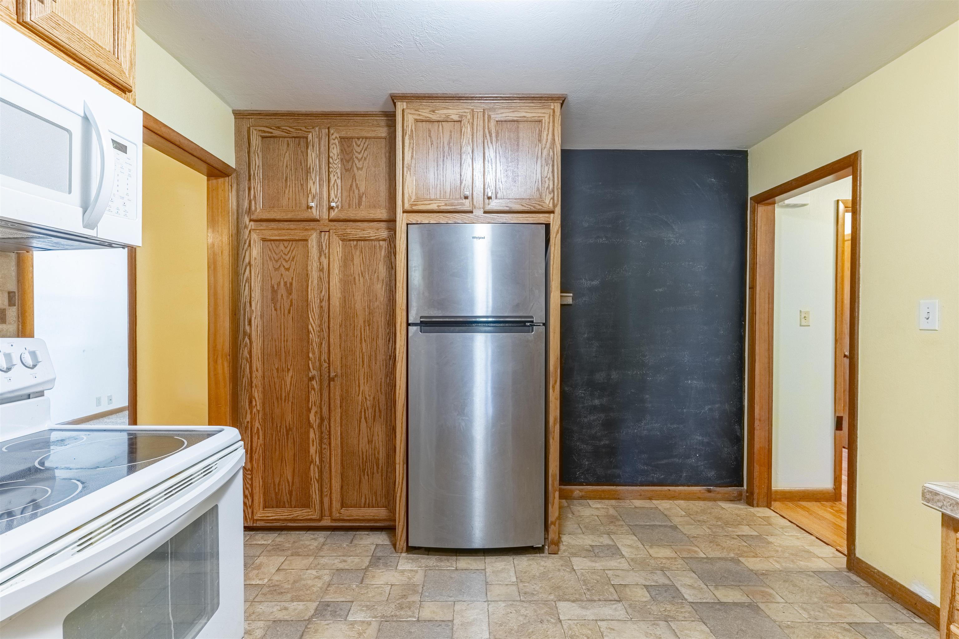 225 Highland Dr. Property Photo 13