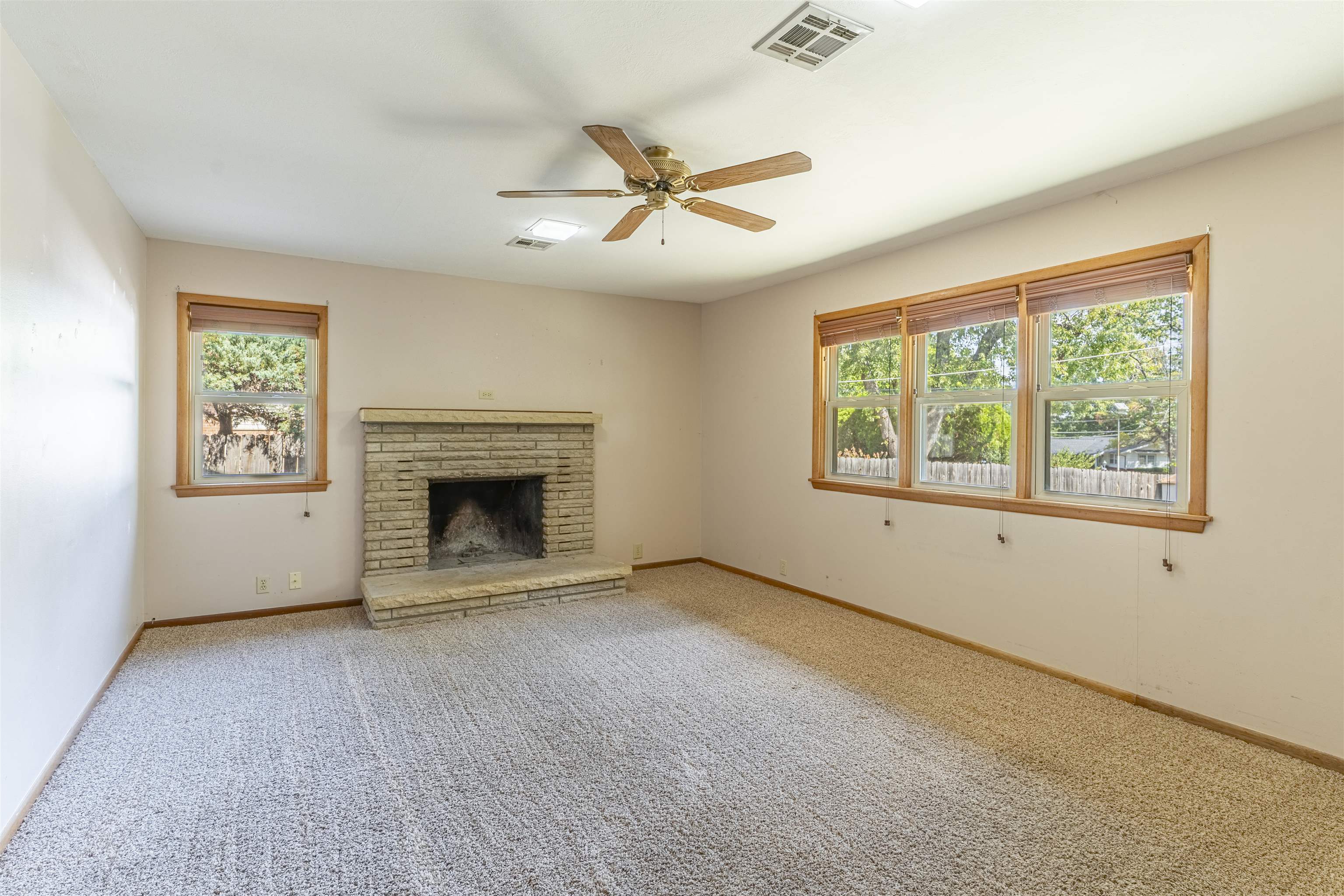 225 Highland Dr. Property Photo 25