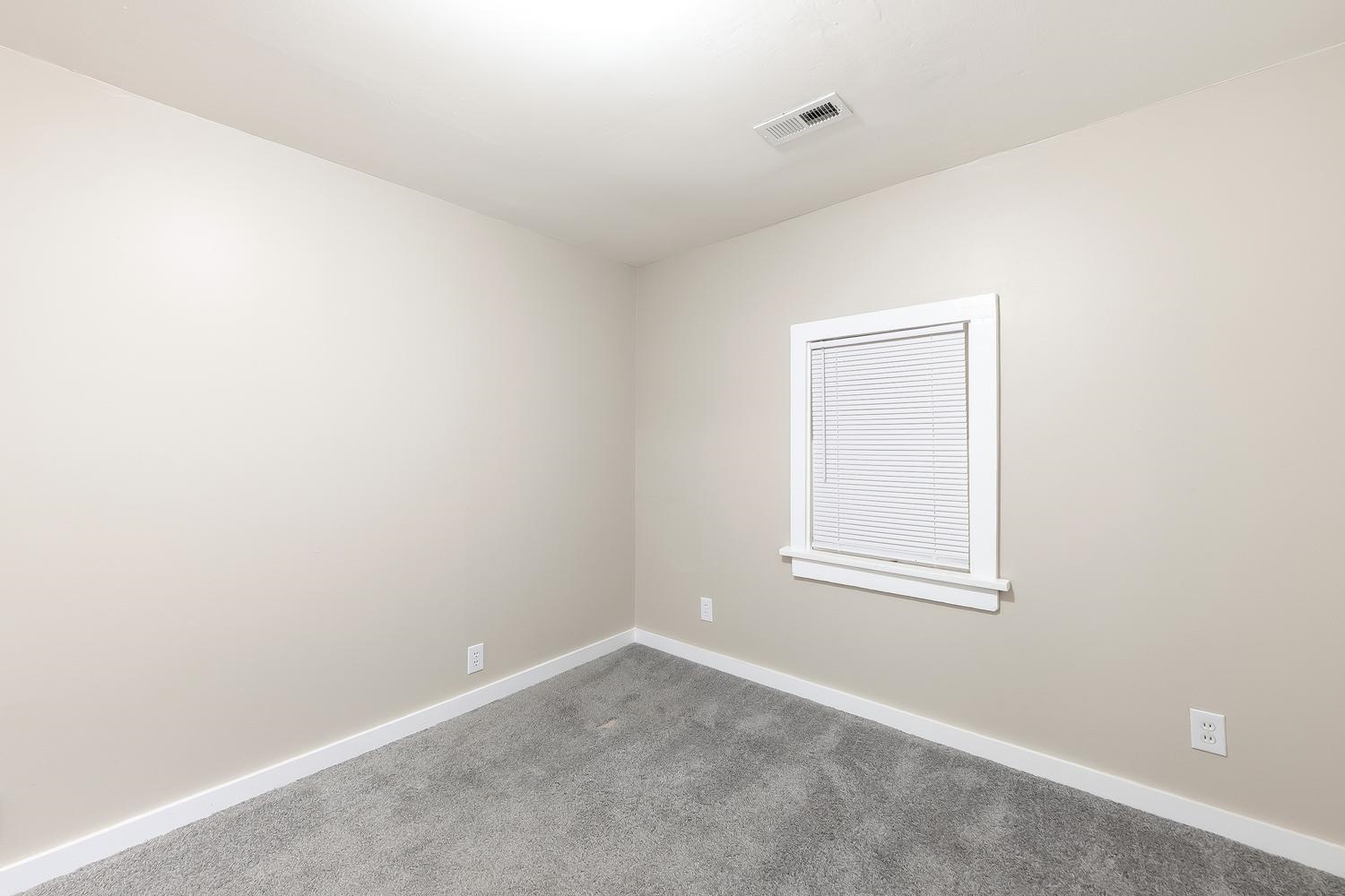 129 E Dorrell St Property Photo 22