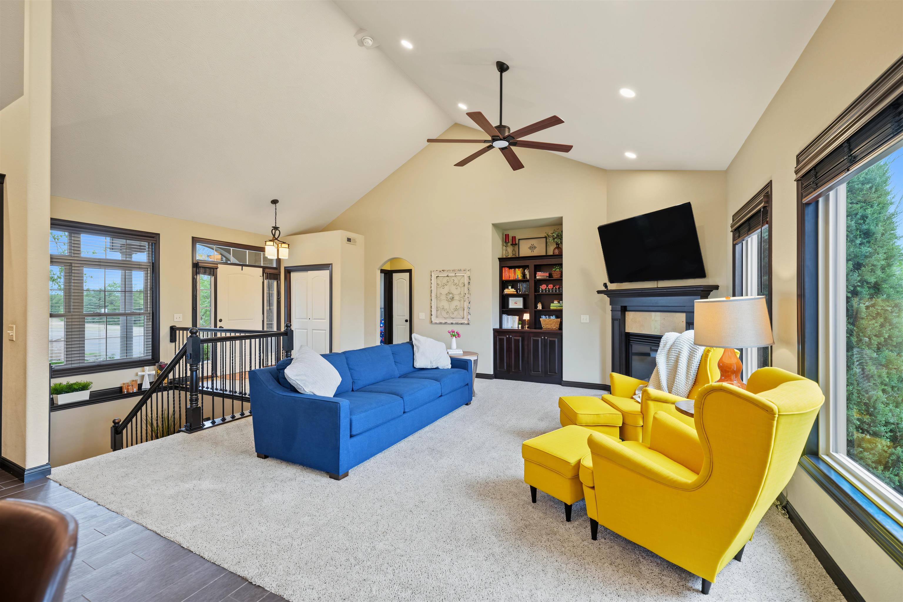 2310 Pinecrest Cr Property Photo 7