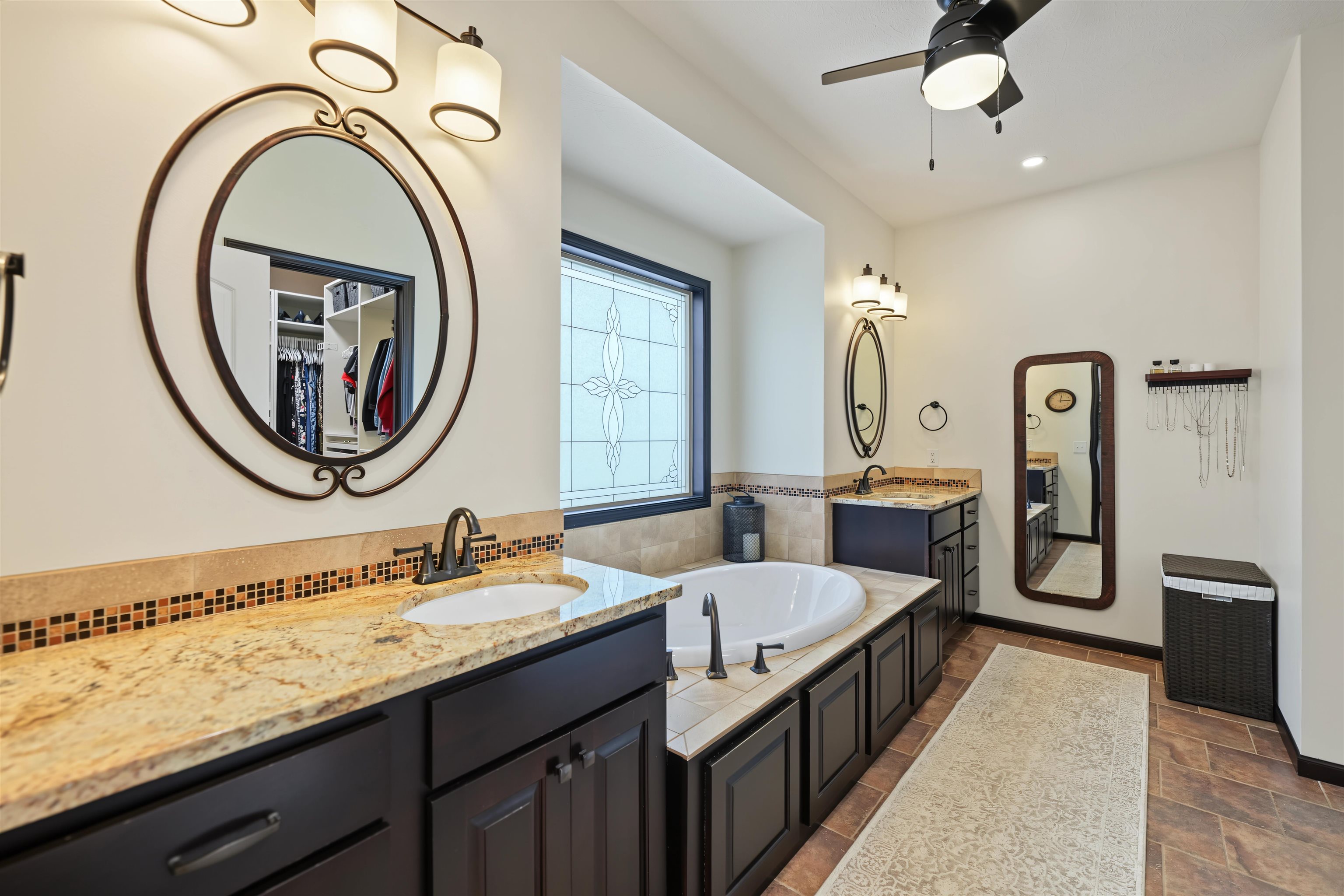 2310 Pinecrest Cr Property Photo 18