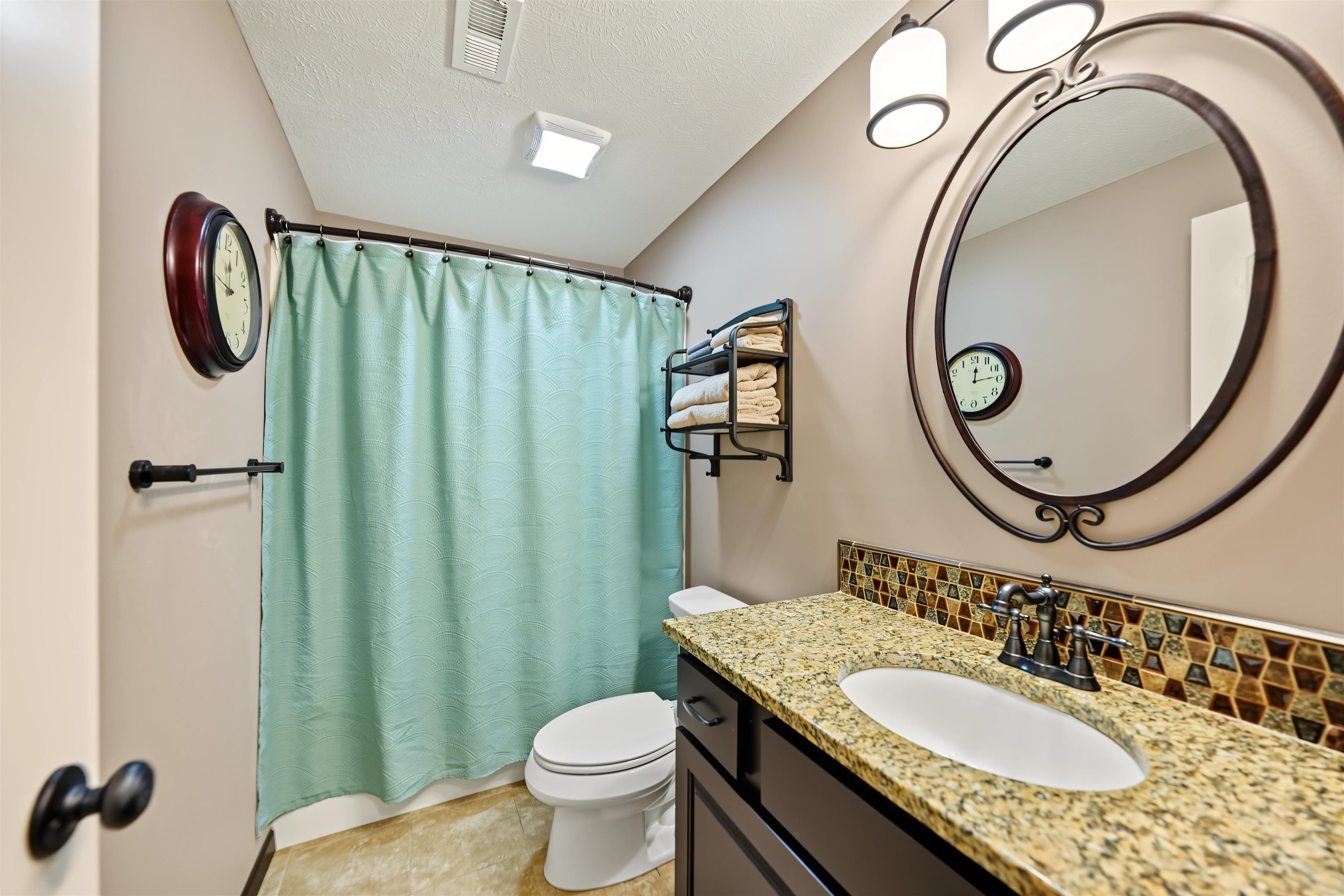 2310 Pinecrest Cr Property Photo 27