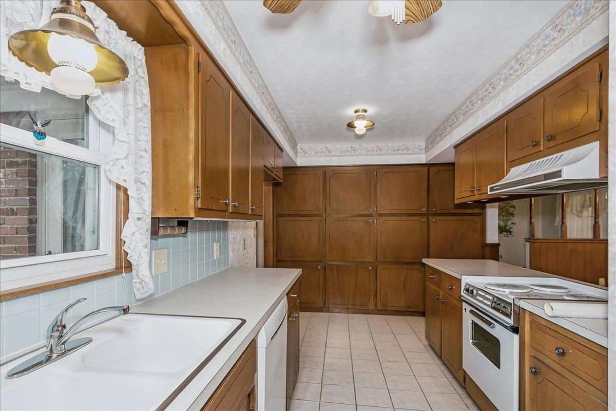 9144 W Harvest Ct Property Photo 8