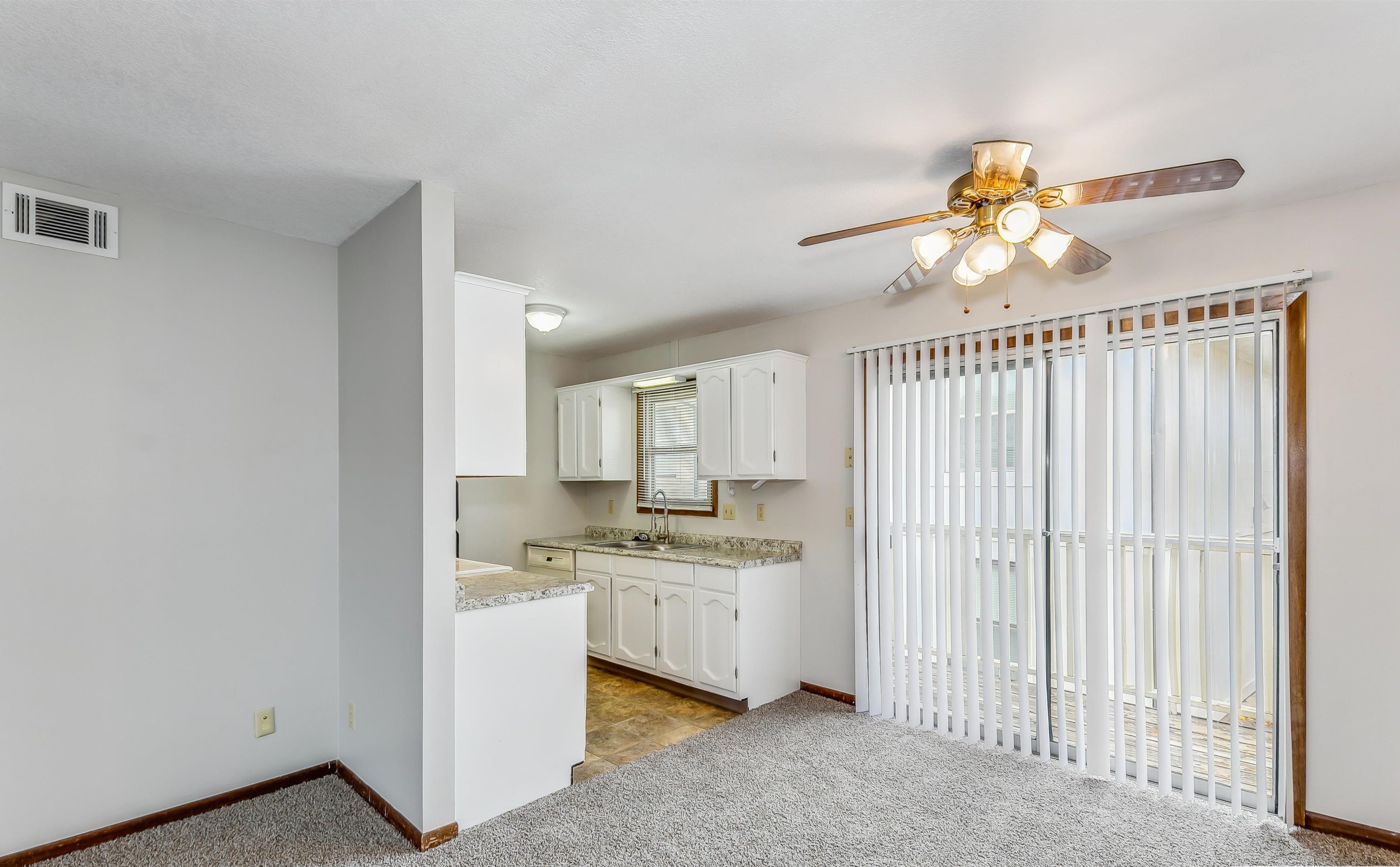 6808 W Par Lane Property Photo 4
