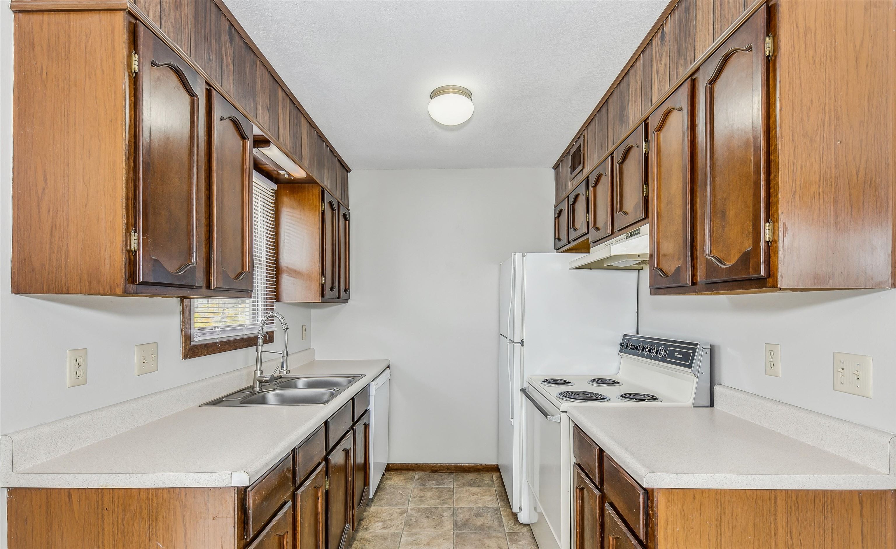 6804 W Par Lane Property Photo 7
