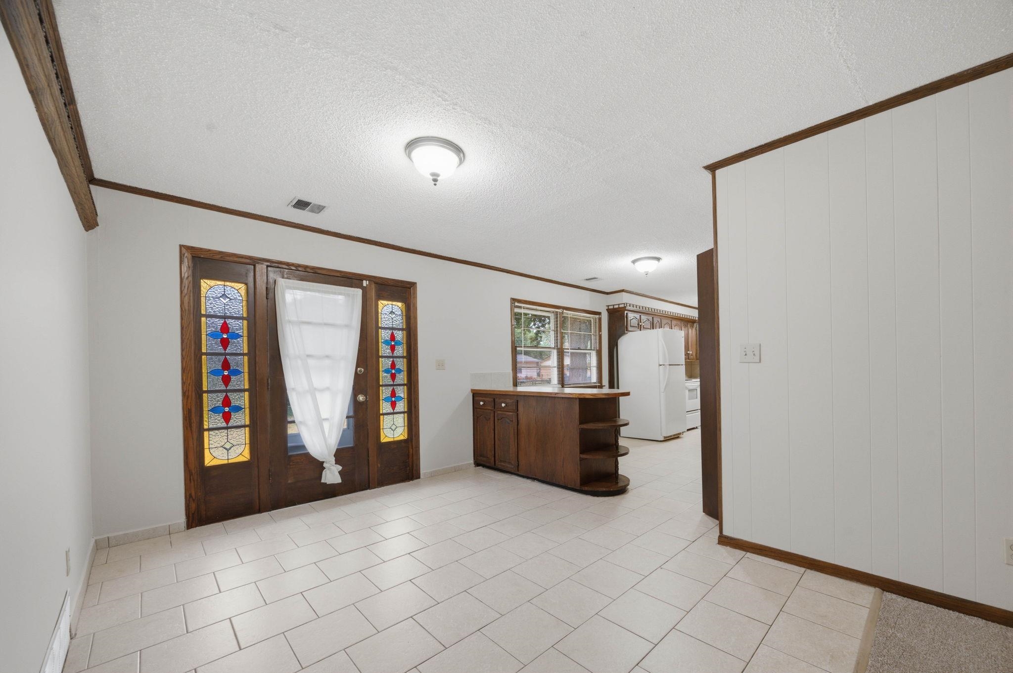 7826 W Quail Ln Property Photo 8