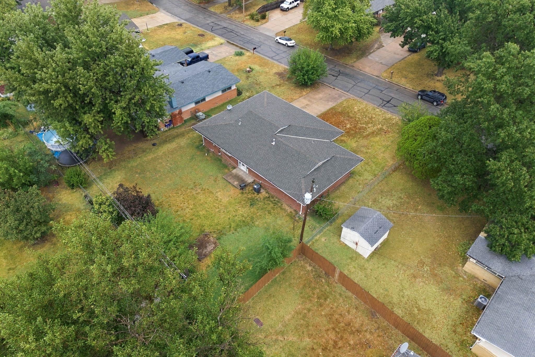 7826 W Quail Ln Property Photo 23