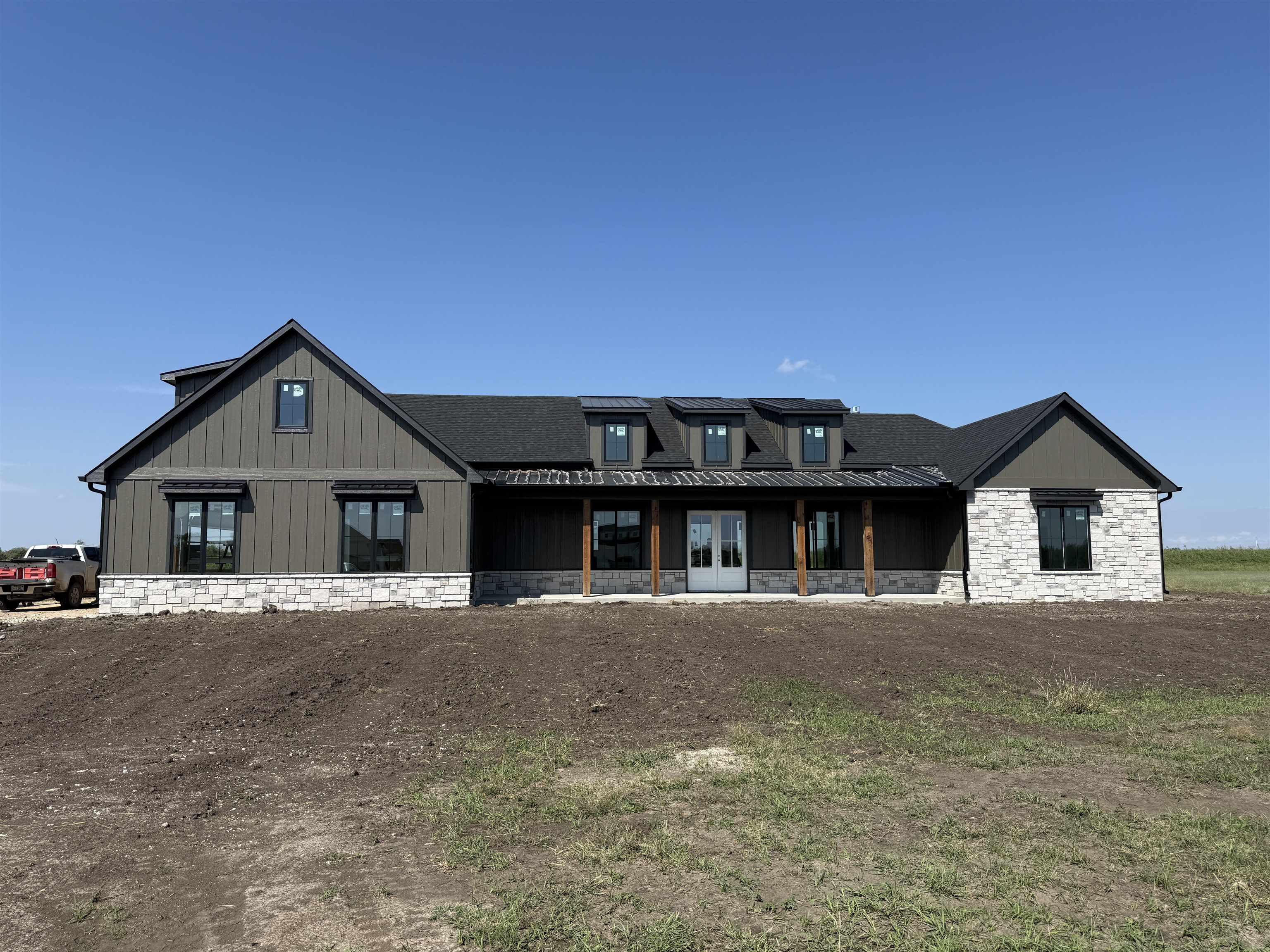 11400 E Quail Creek Rd. Property Photo 2