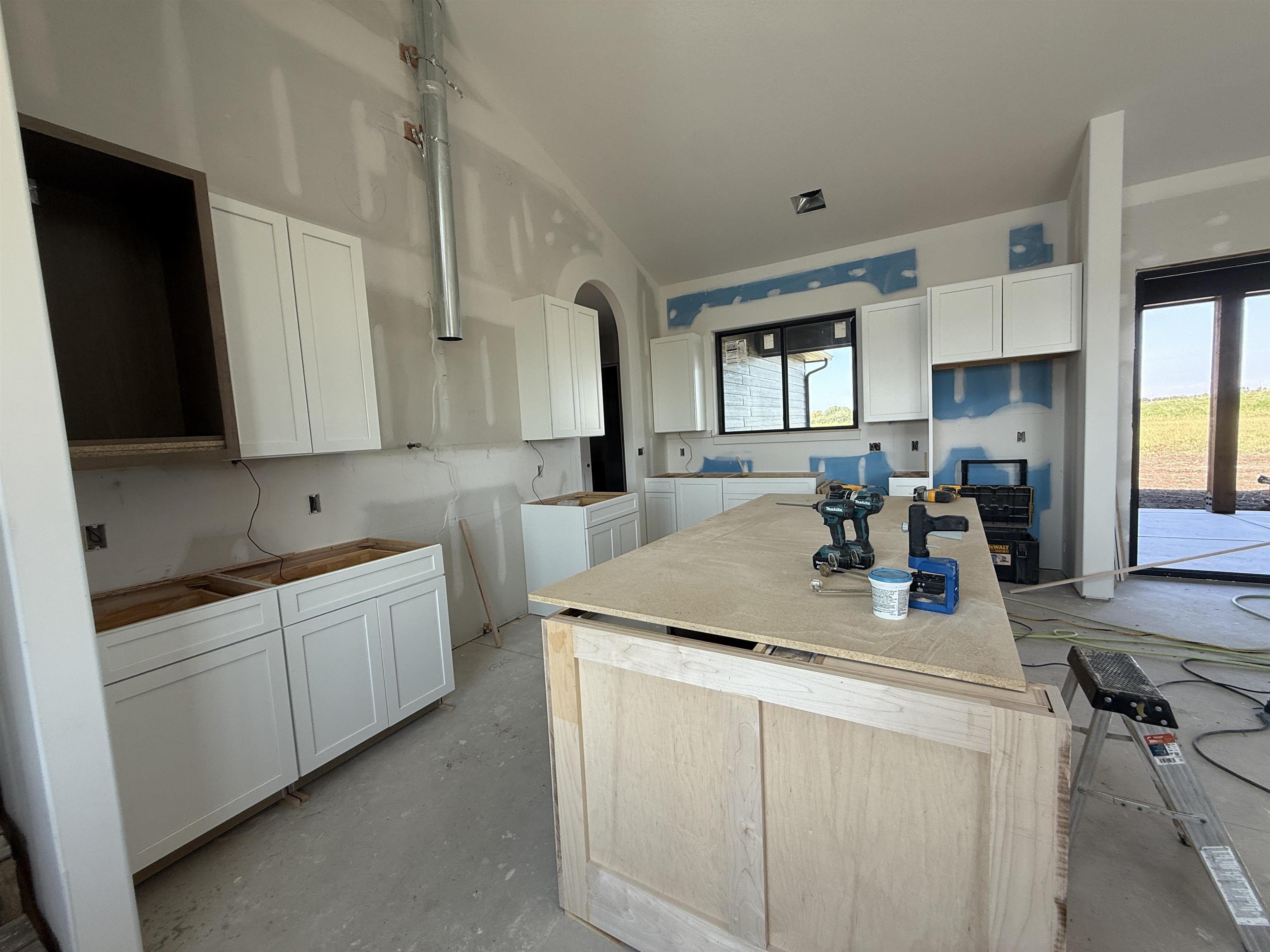 11400 E Quail Creek Rd. Property Photo 5