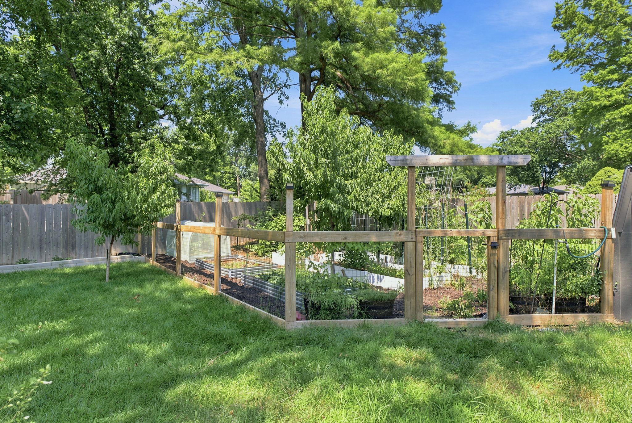 8410 E Overbrook St Property Photo 15