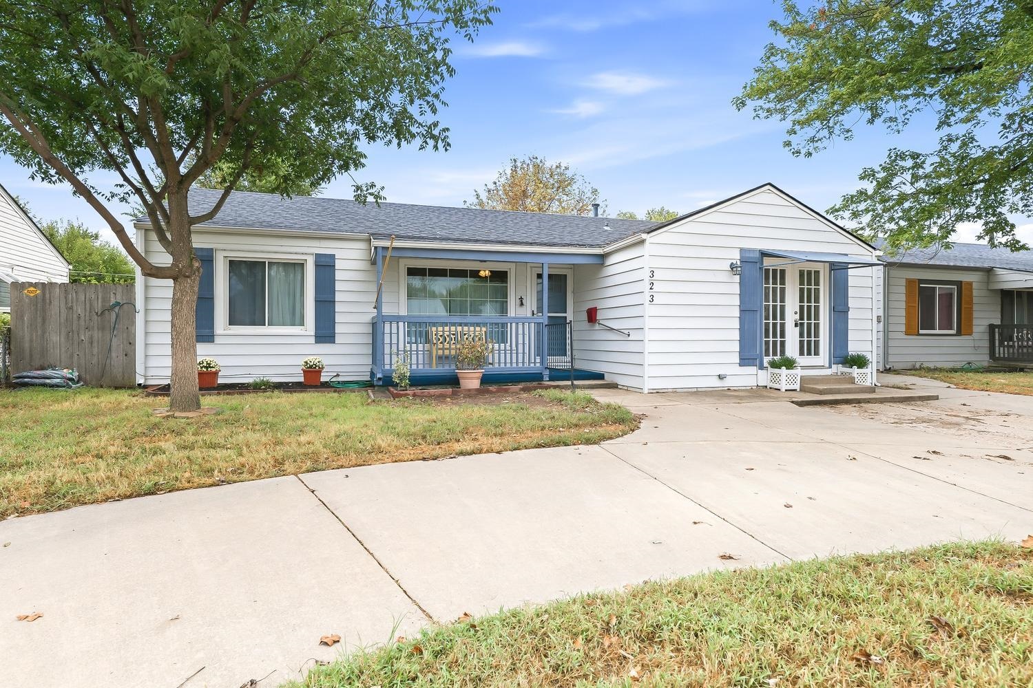323 W 34th ST S
