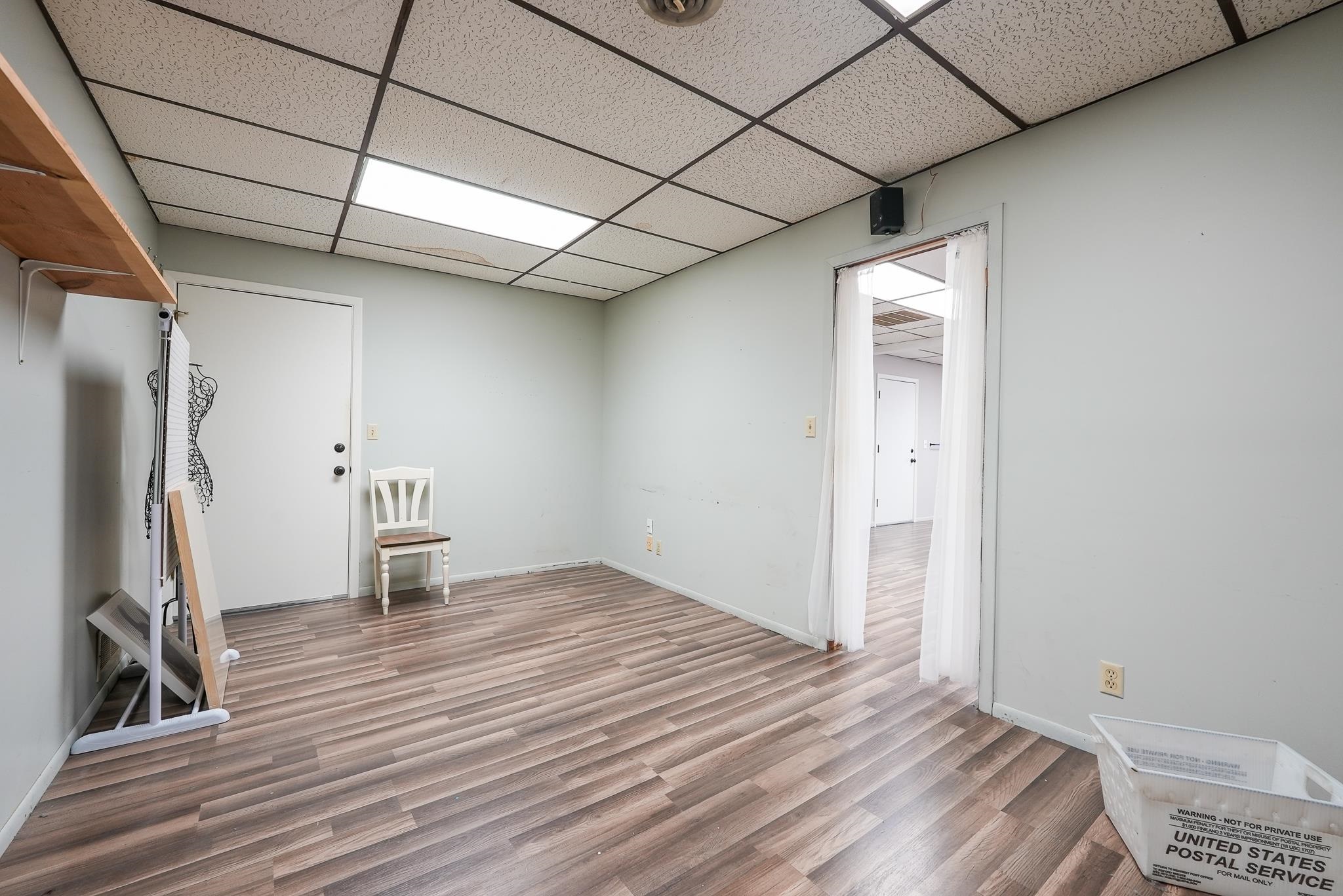 112 S Main Property Photo 12