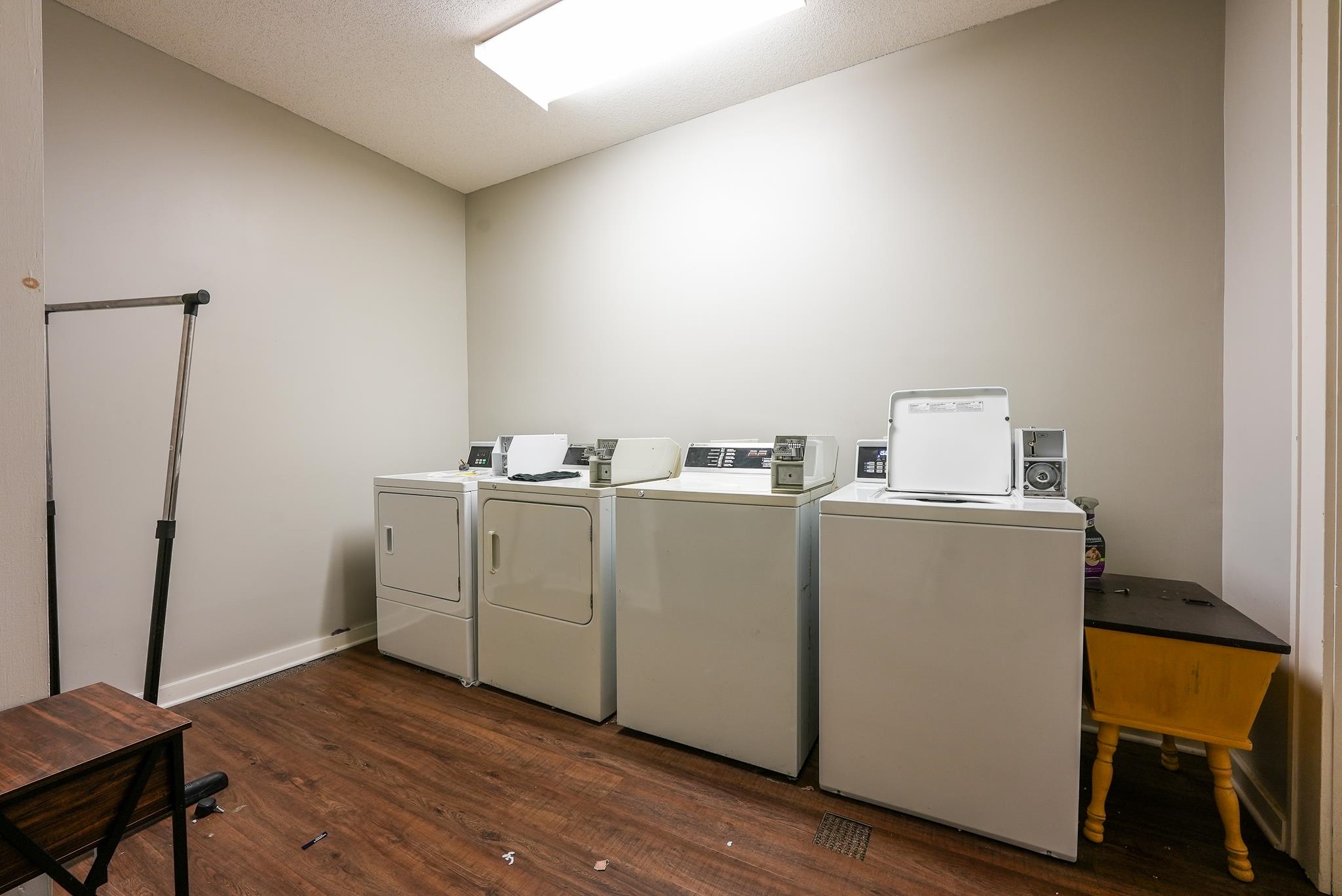 112 S Main Property Photo 17