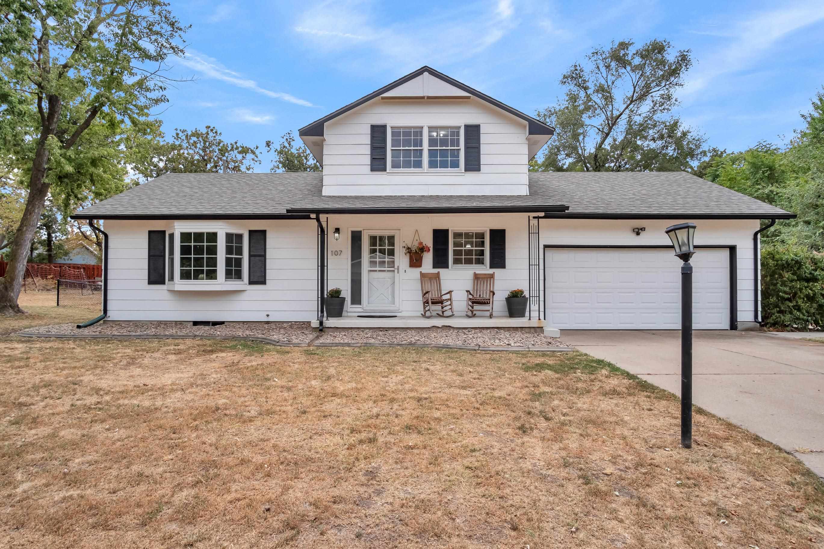 107 Brookside Dr Property Photo 2