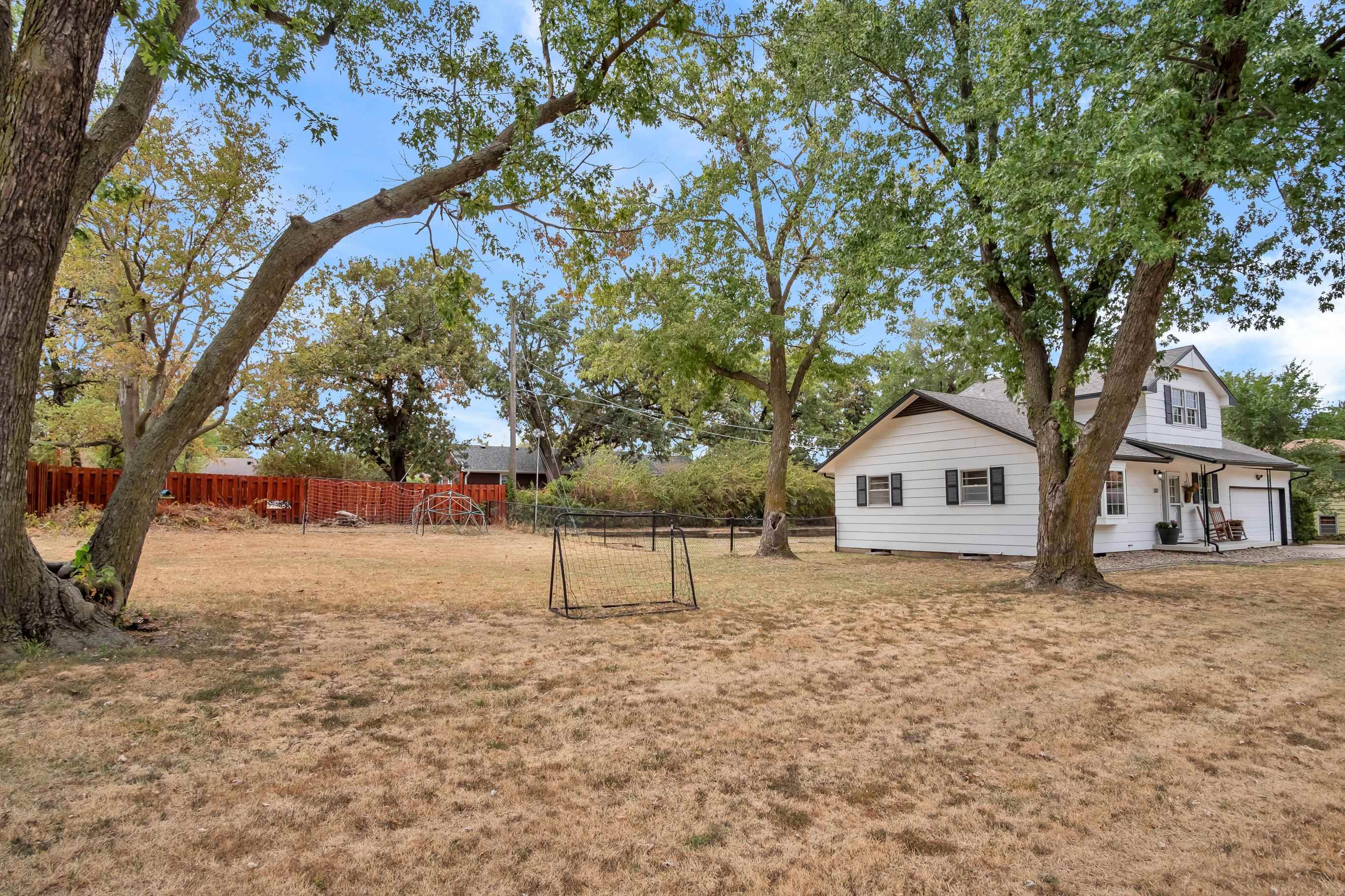 107 Brookside Dr Property Photo 4