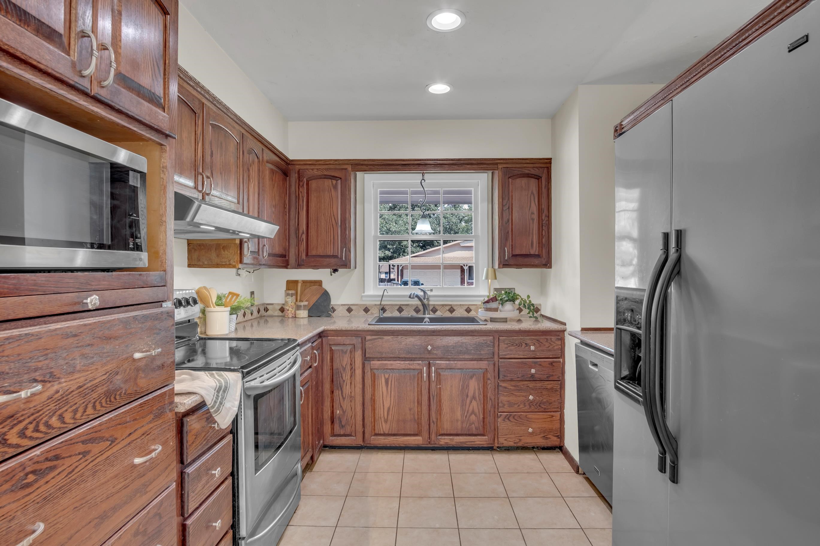 107 Brookside Dr Property Photo 12