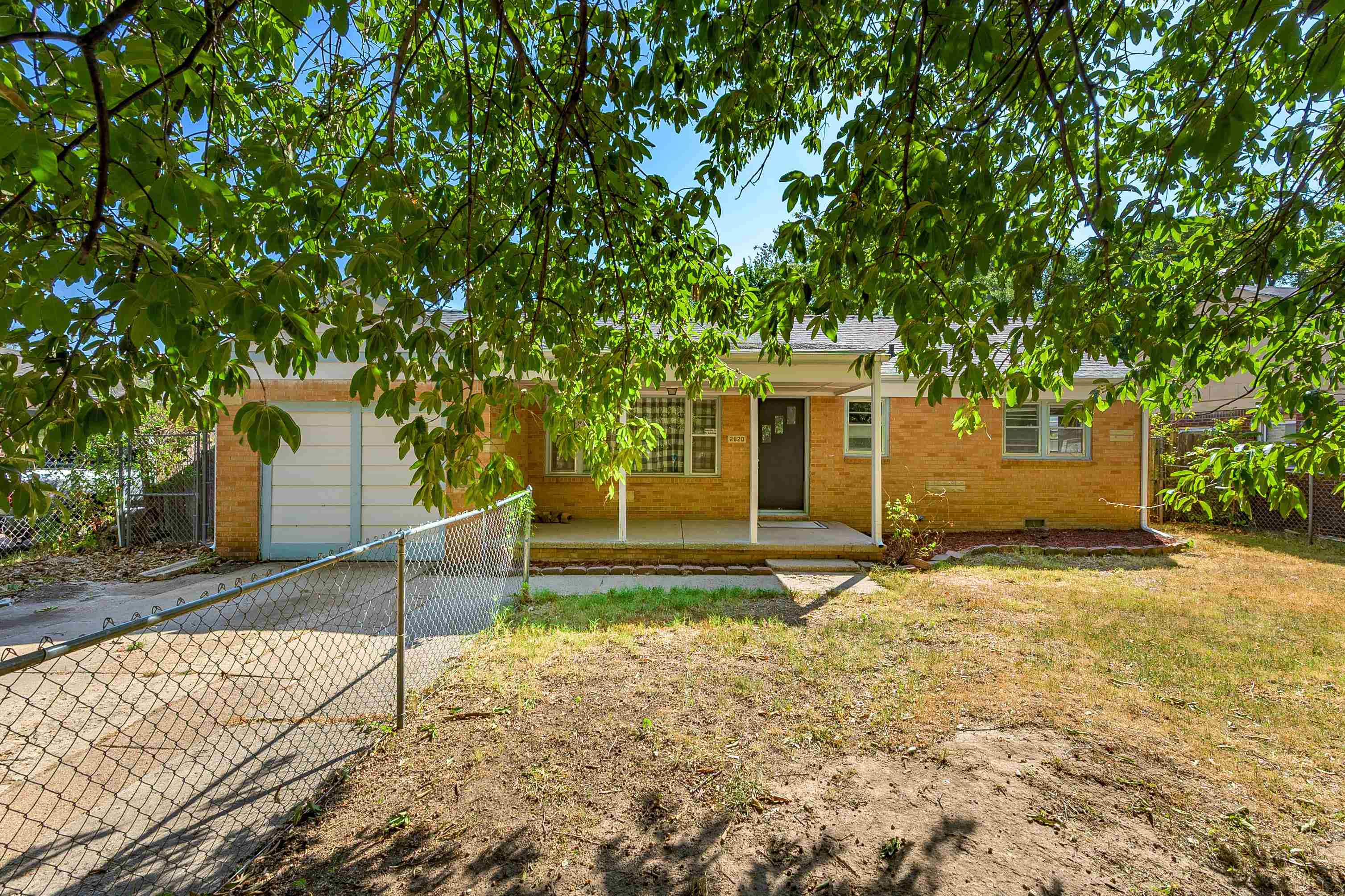 2820 S Mosley St Property Photo 13