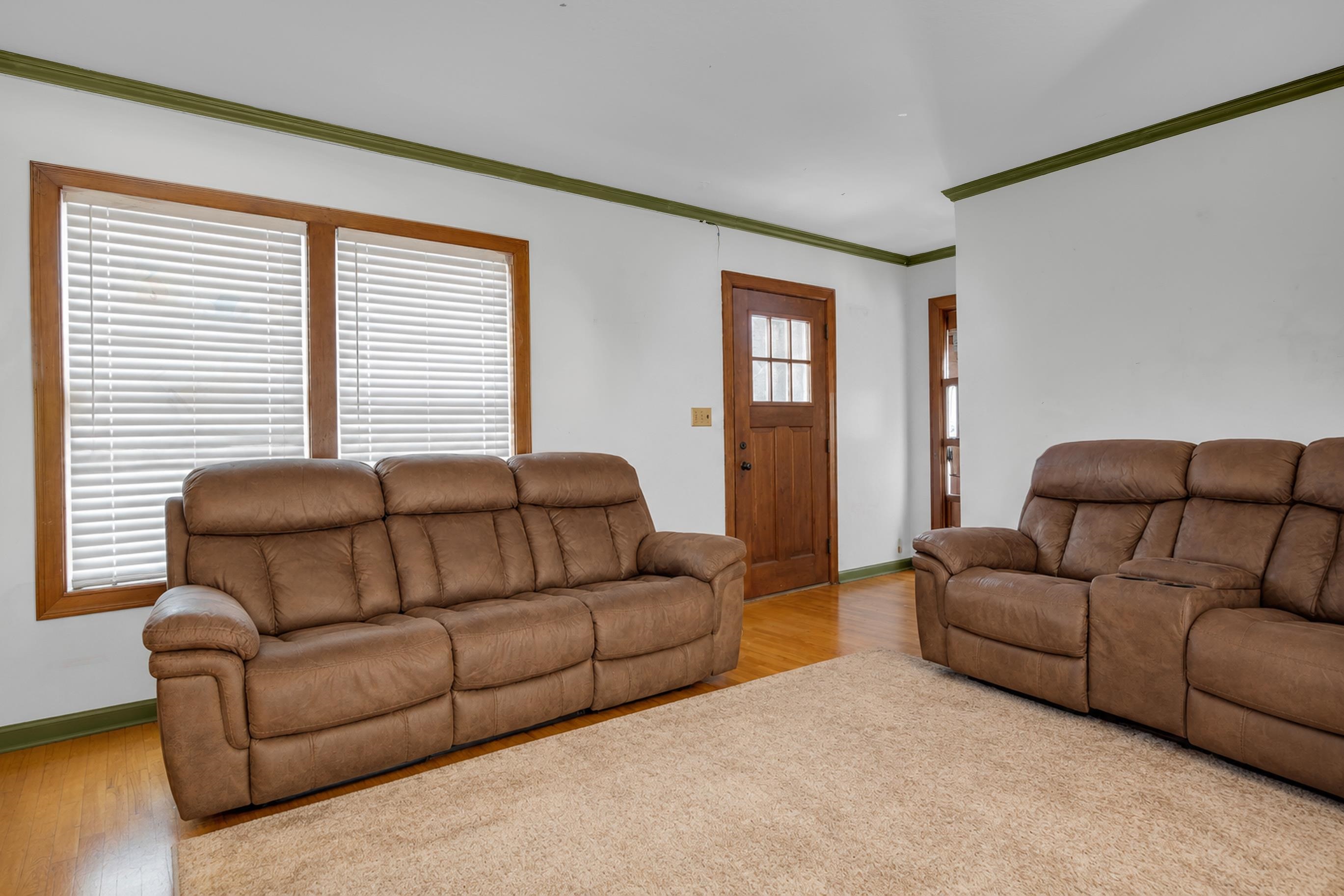 316 N Pine St Property Photo 10