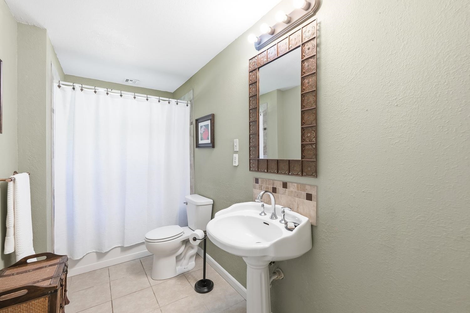 3353 N 159th St E Property Photo 10