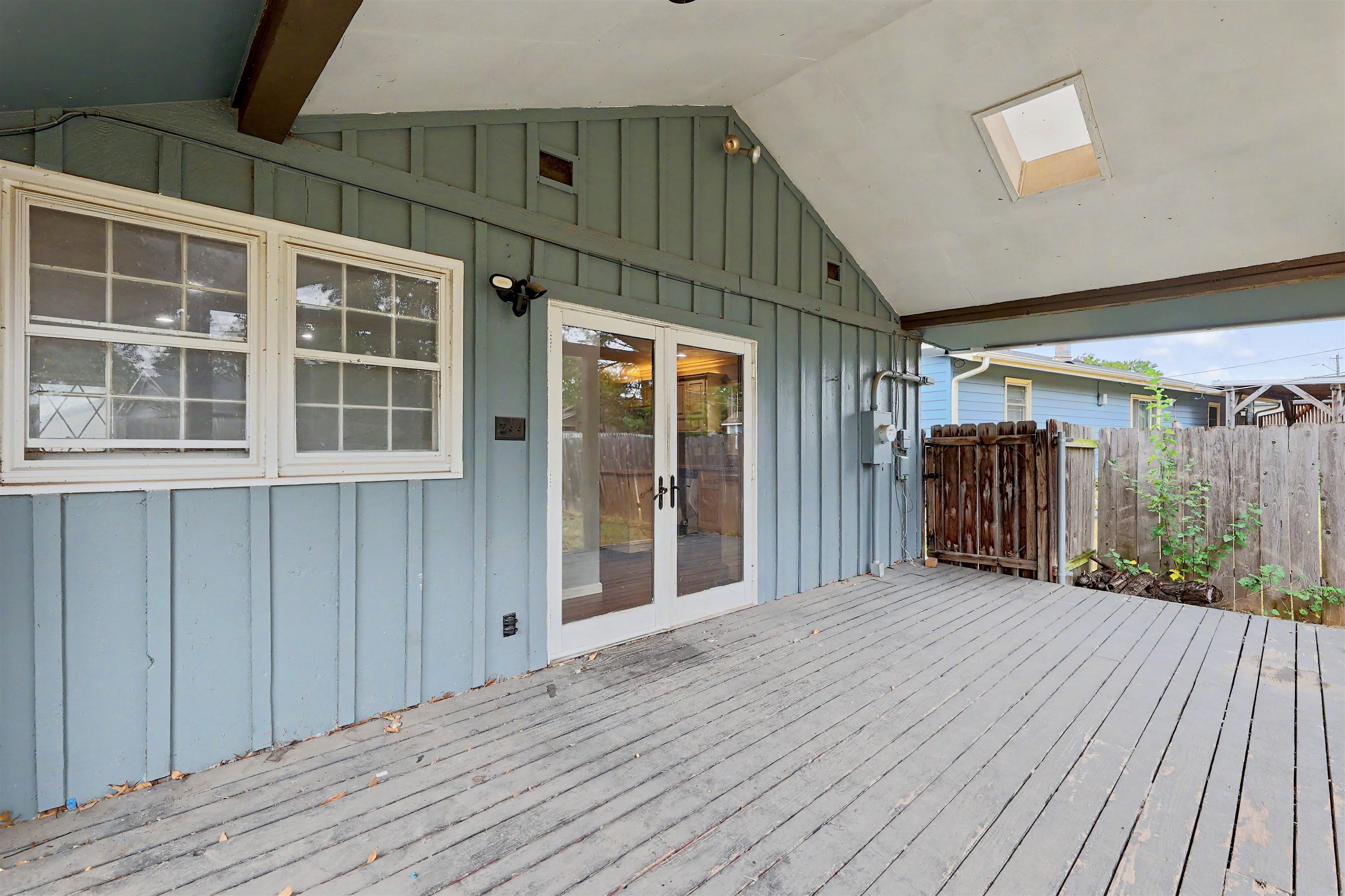 6502 E Aberdeen St Property Photo 4