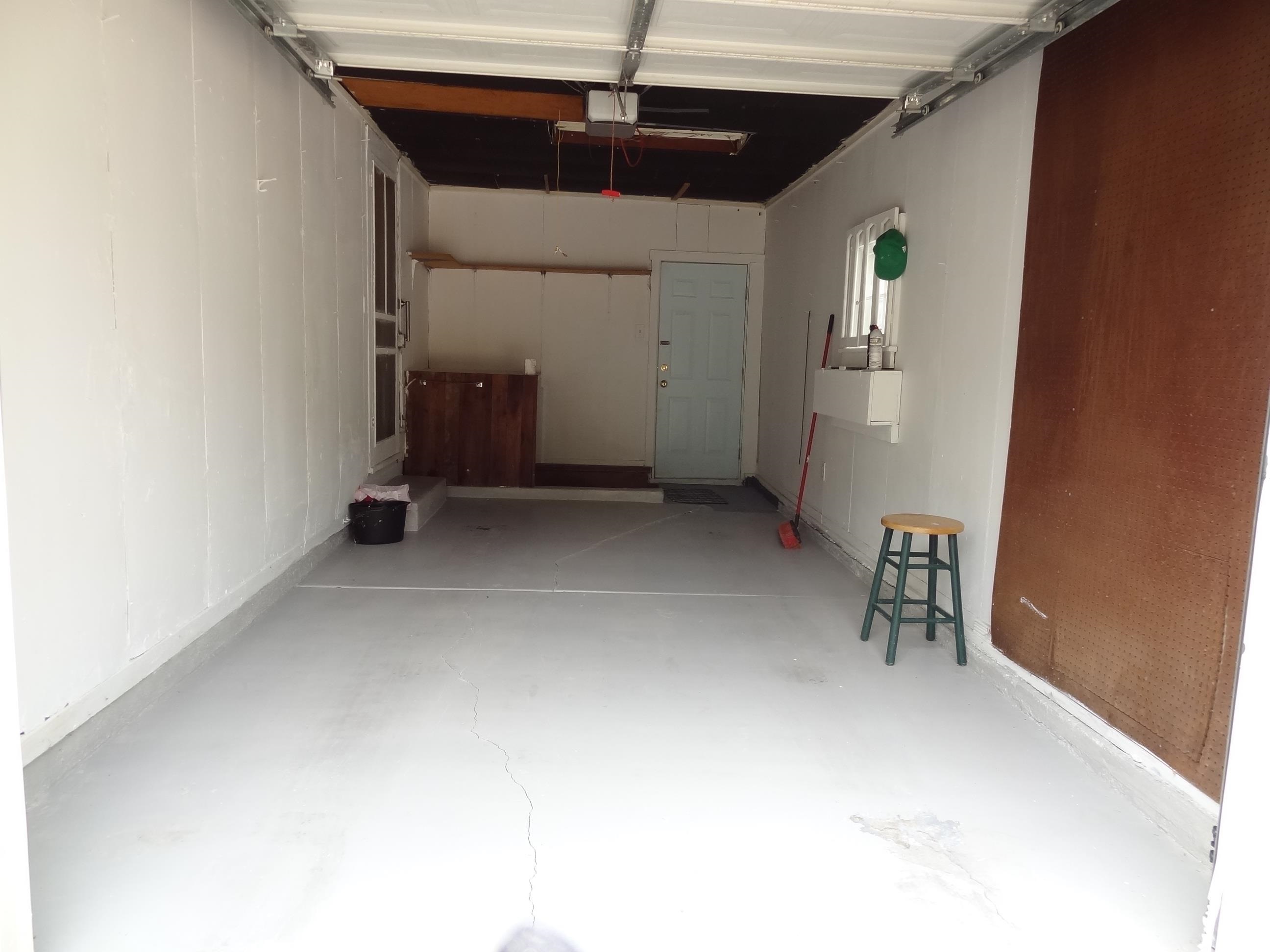 615 S Pershing Property Photo 13
